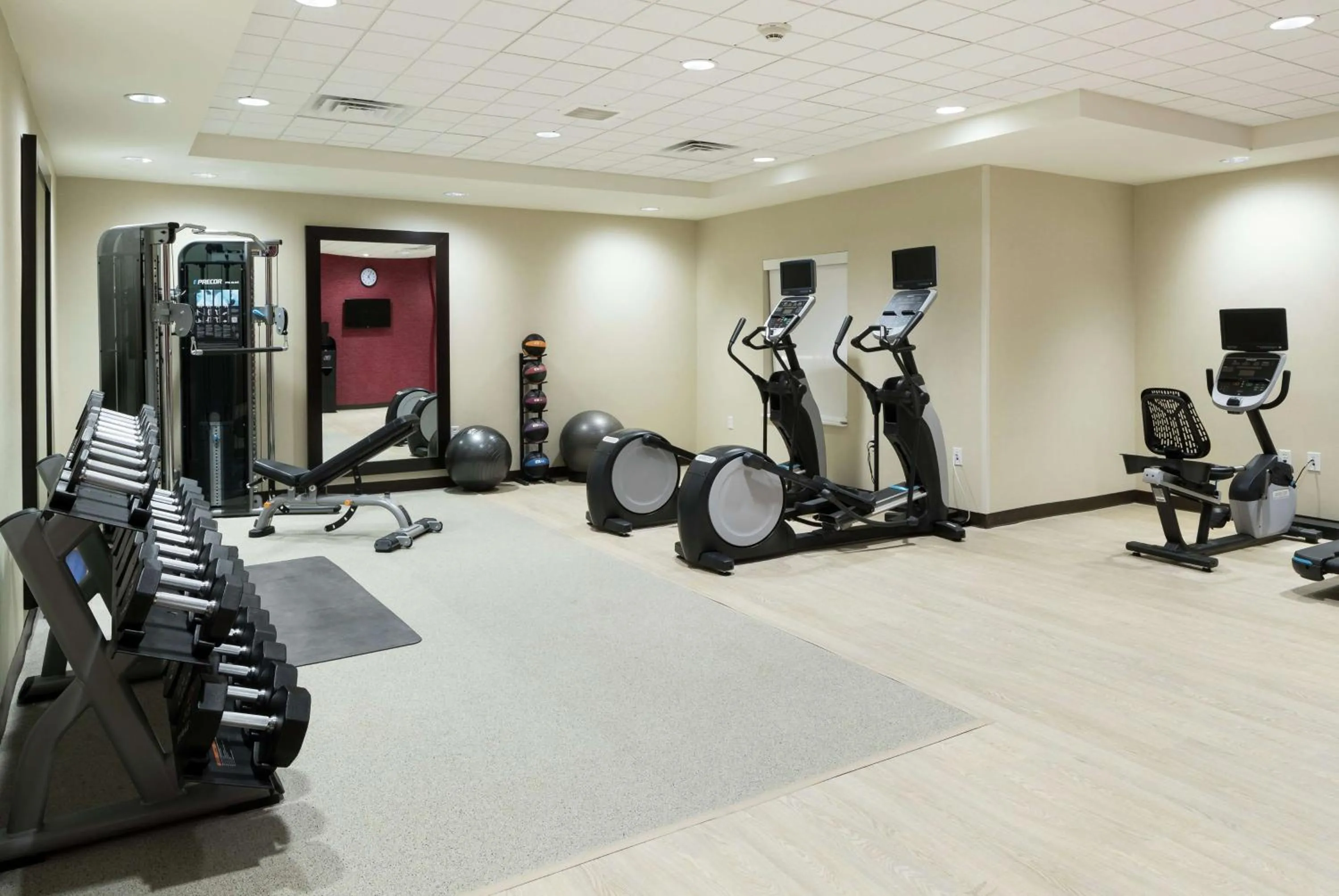 Fitness centre/facilities in Home2 Suites By Hilton Jacksonville Airport