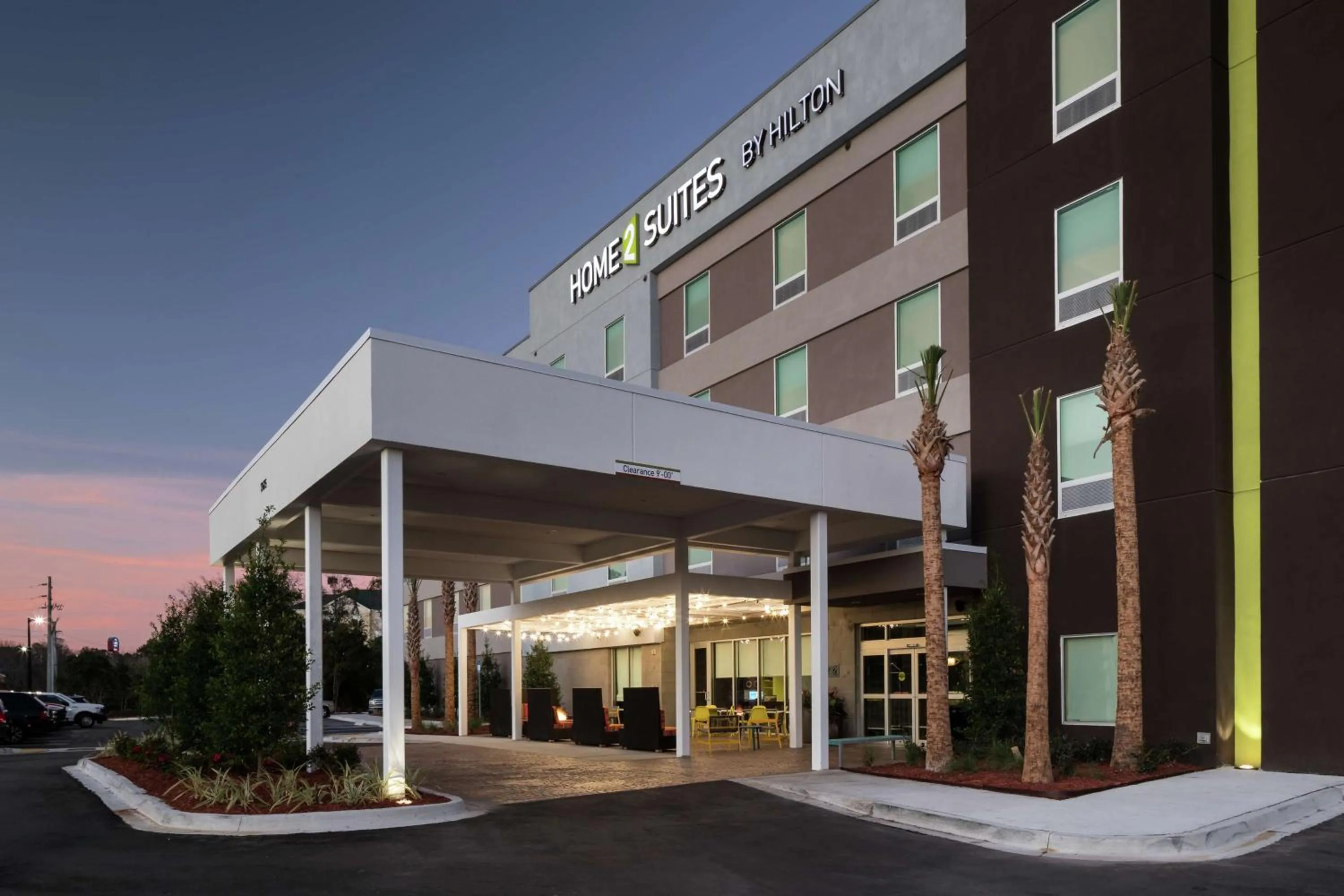 Property building in Home2 Suites By Hilton Jacksonville Airport