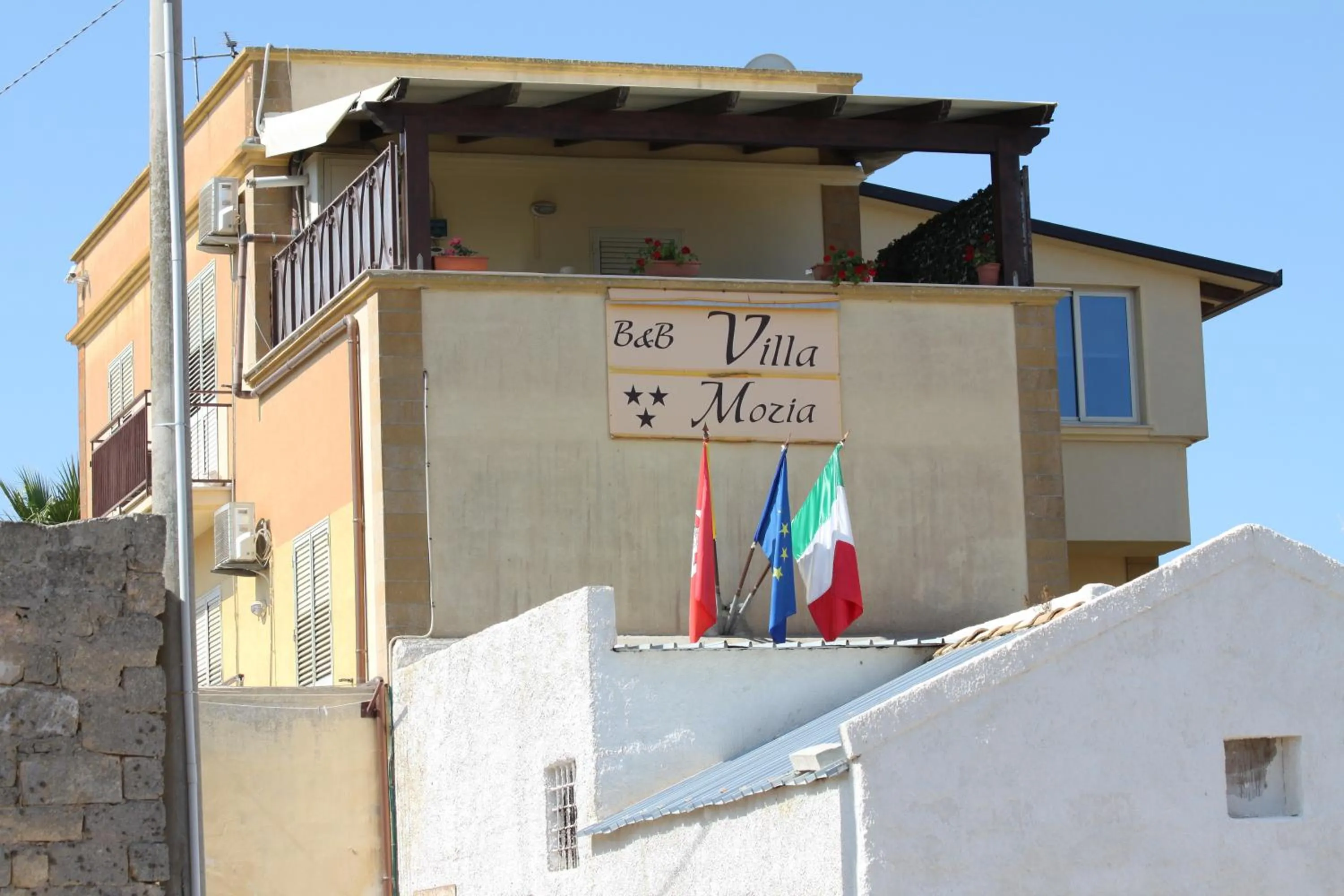 Bird's eye view in Villa Mozia