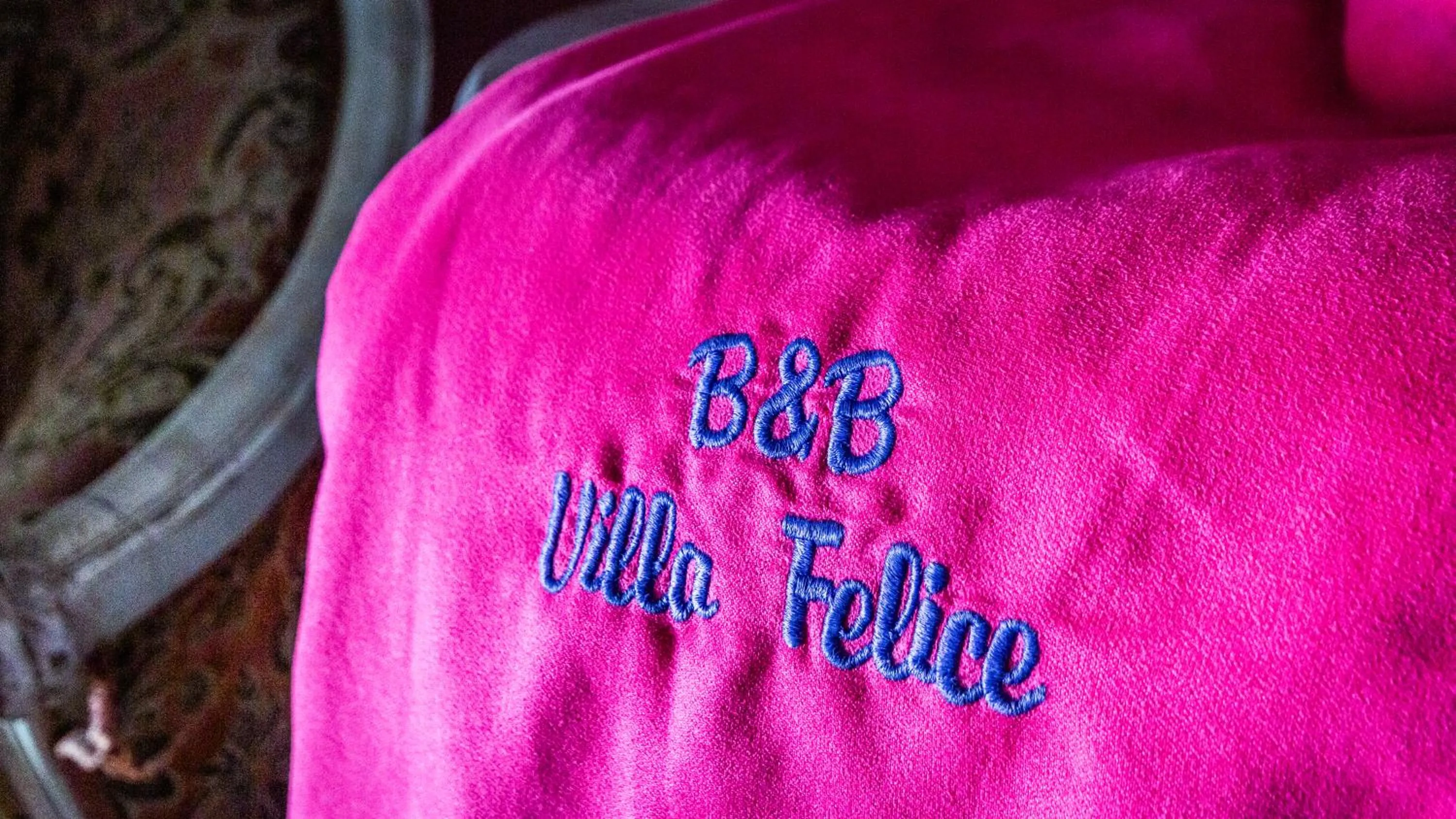 Decorative detail, Bed in Villa Felice