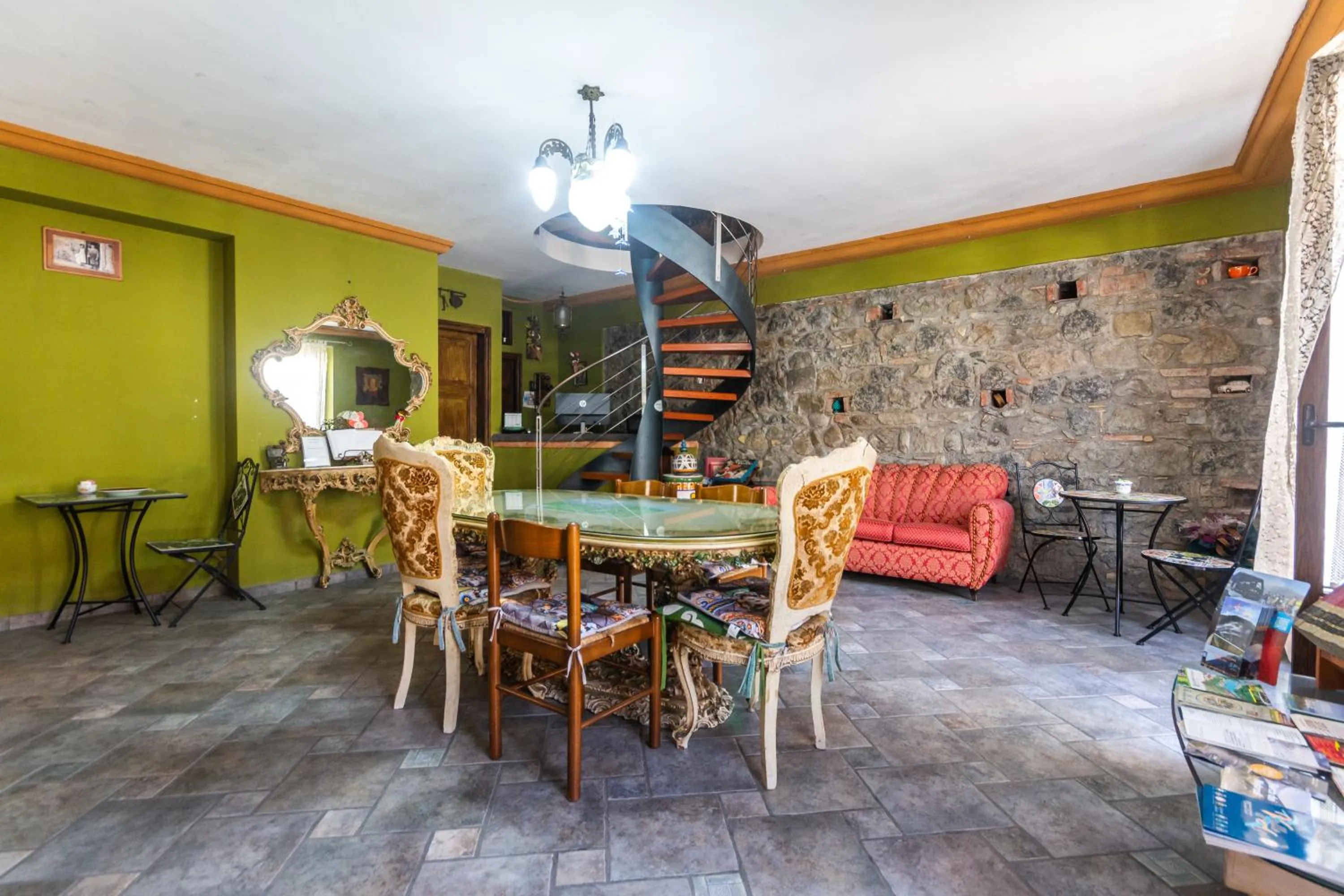 Breakfast in Villa Felice