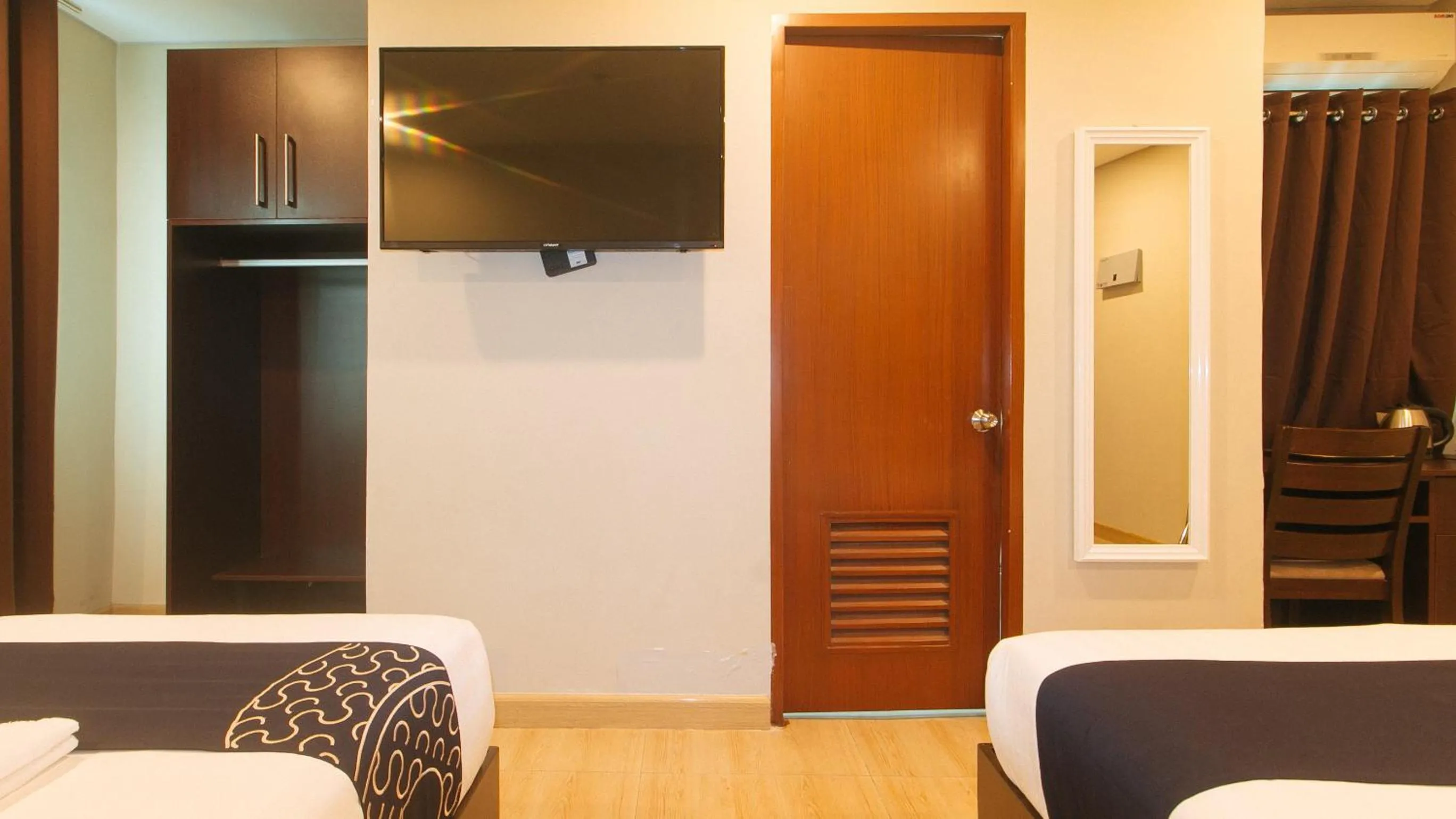 Bed in Asrodel Hotel RedPartner