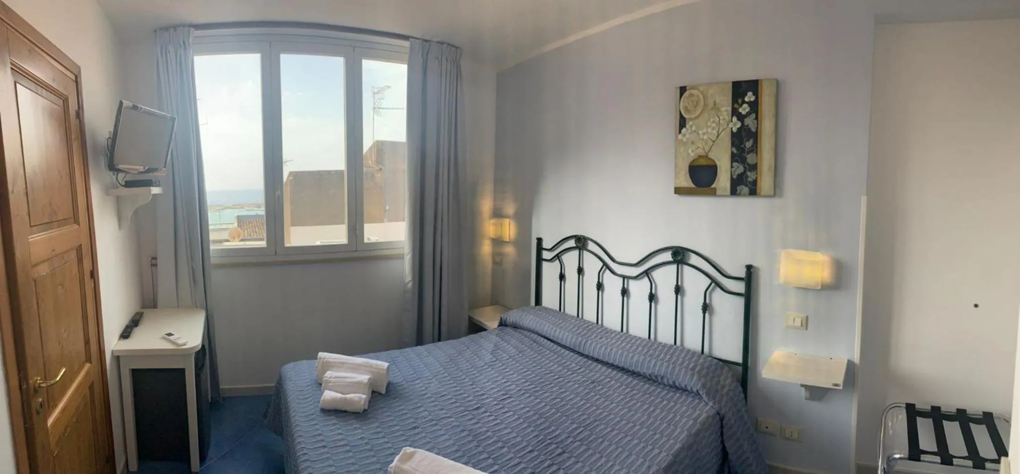 View (from property/room), Bed in Badia Rooms & Breakfast