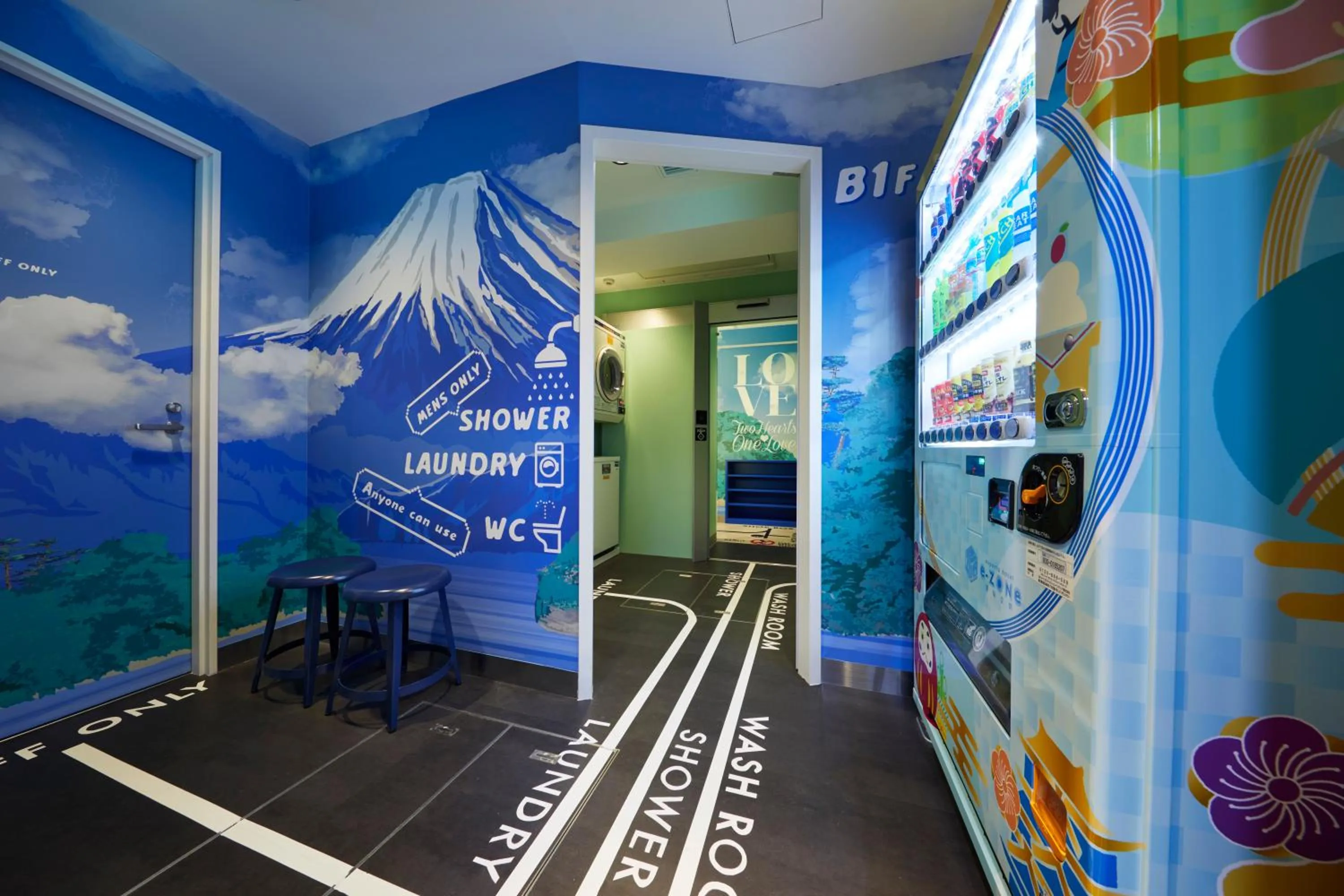 Area and facilities in esports hotel e-ZONe 電脳空間