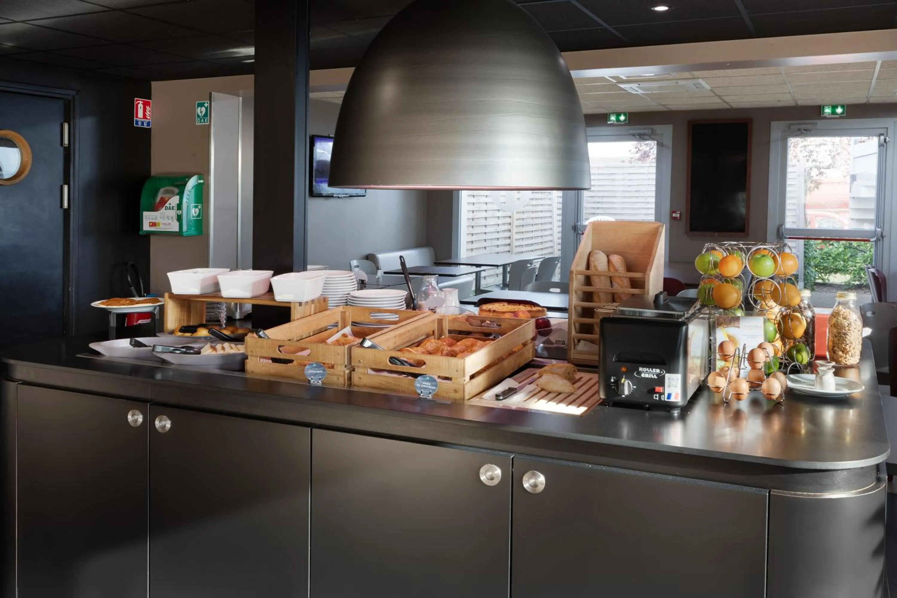 Buffet breakfast in Campanile Créteil - Bonneuil Sur Marne