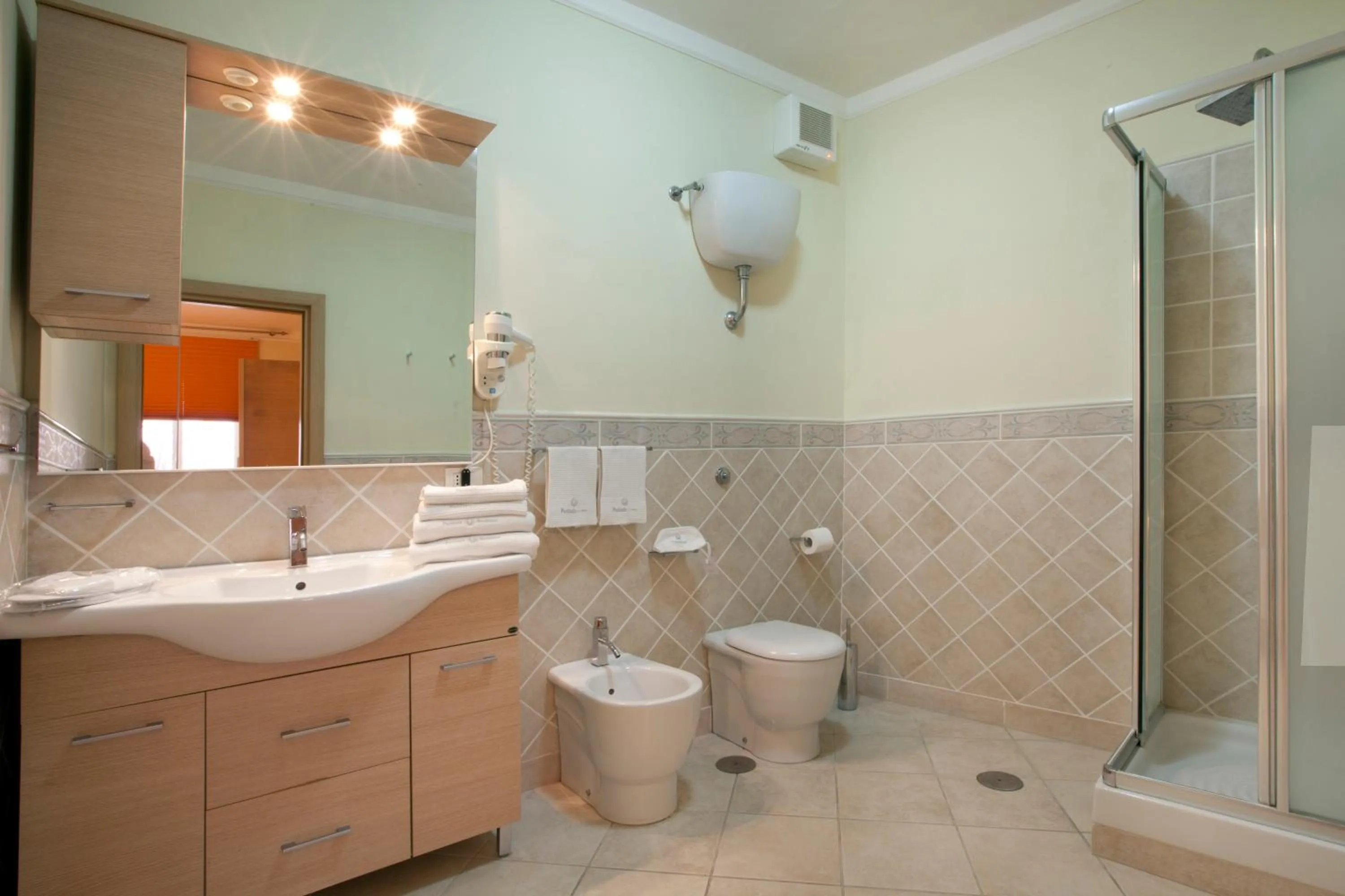 Bathroom in Posidonia Residence