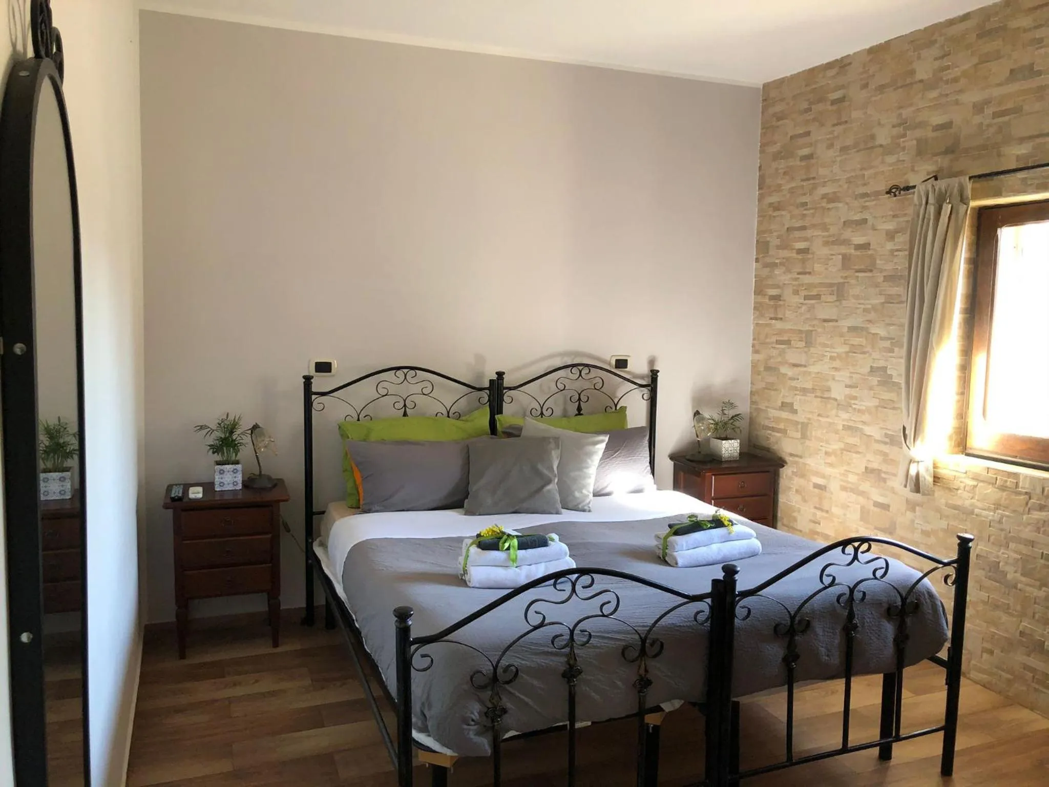 Bedroom, Bed in B&B Mandorla Amara