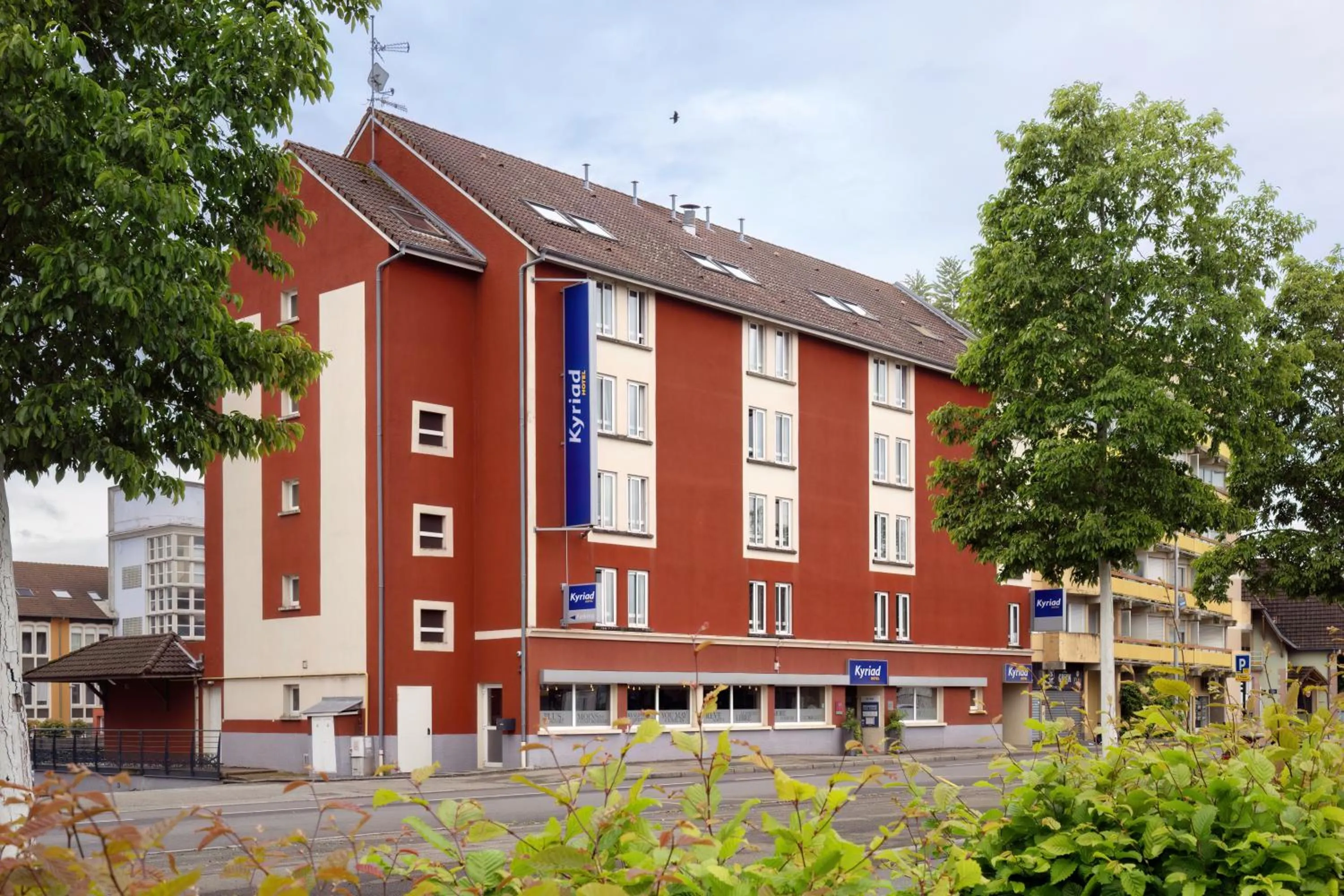 Facade/entrance in Kyriad Belfort Centre Gare