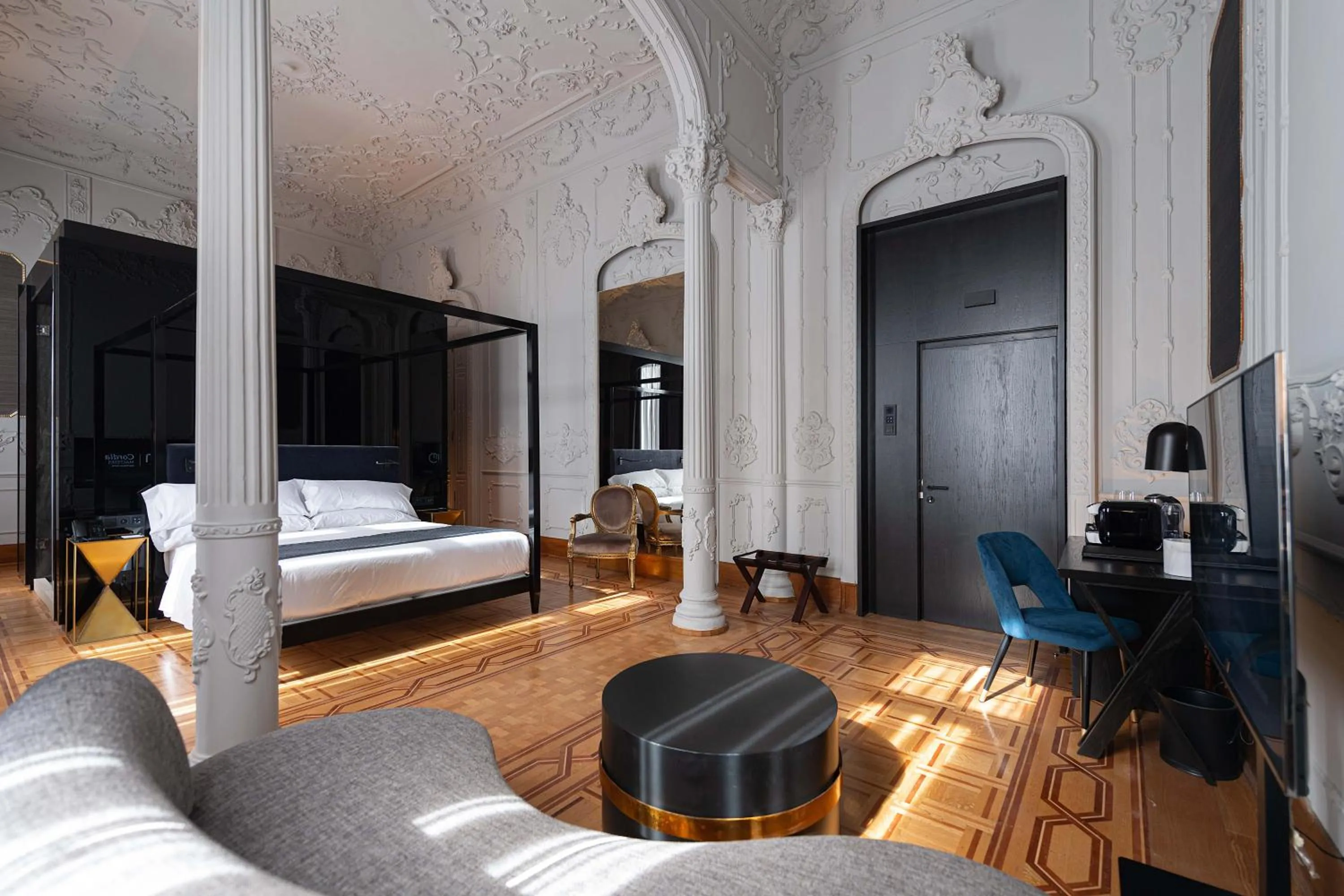 Coffee/tea facilities, Bed in Boutique Hotel Cordial Malteses