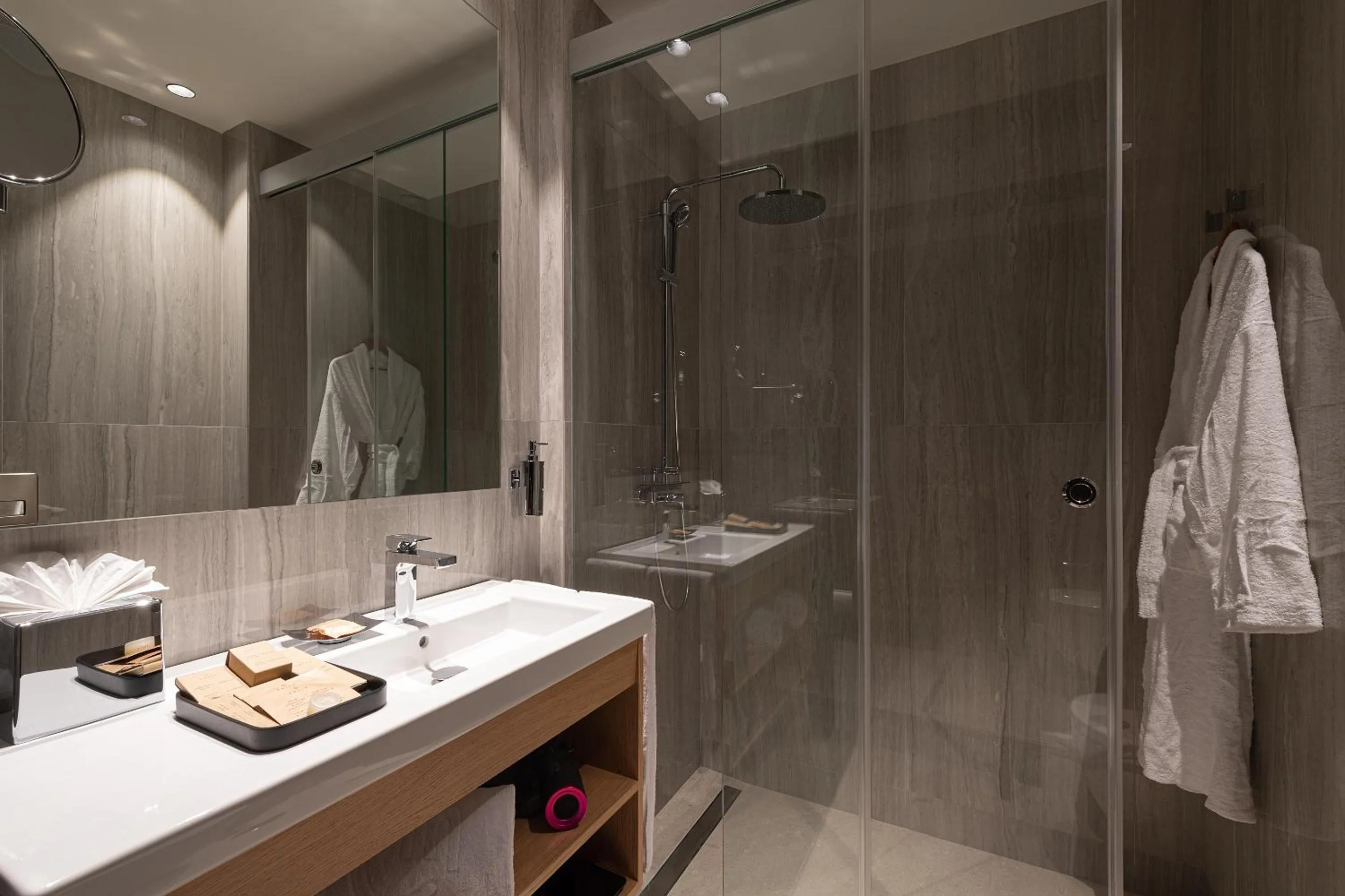 Shower in Boutique Hotel Cordial Malteses