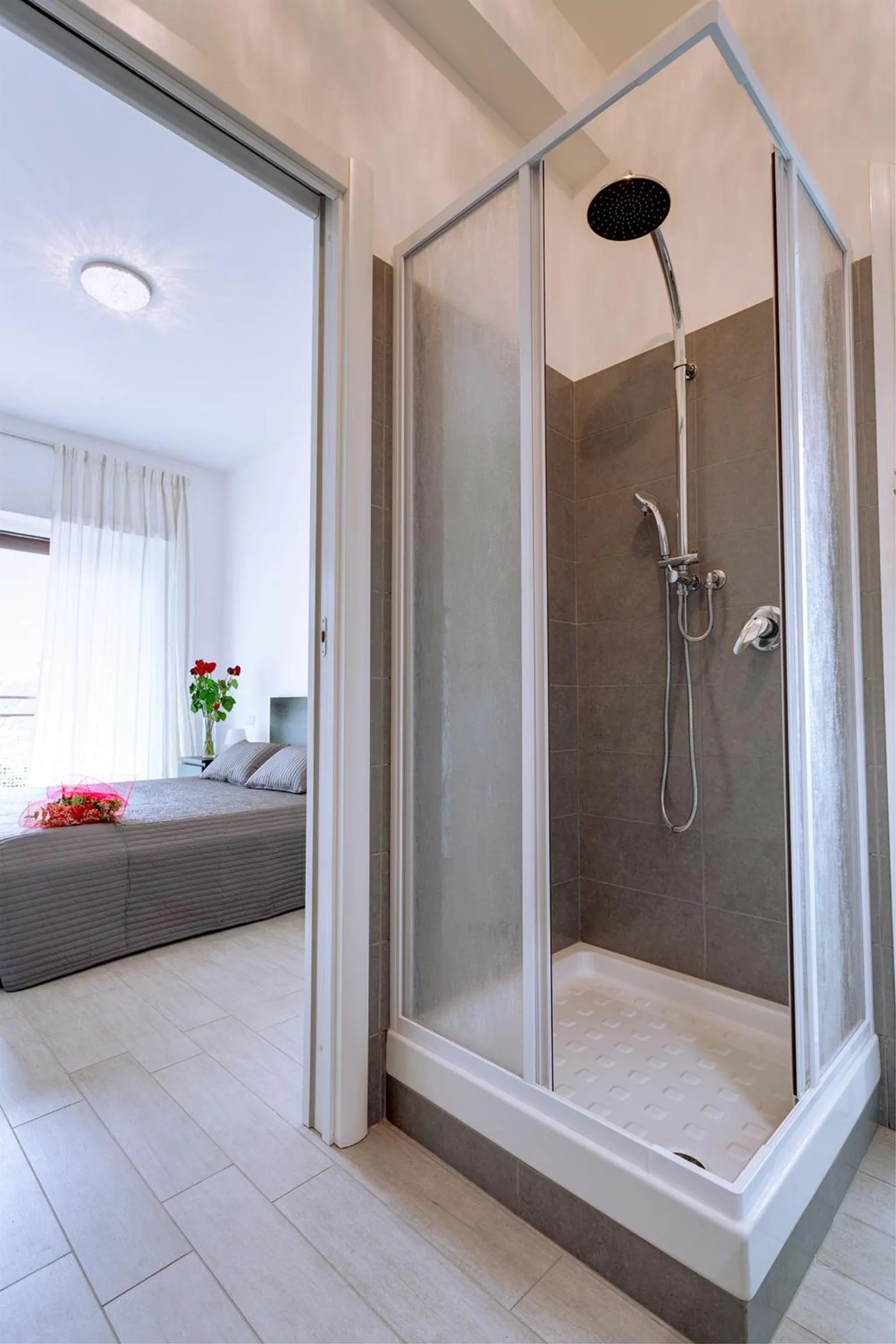 Bathroom, Bed in Elements Guest House