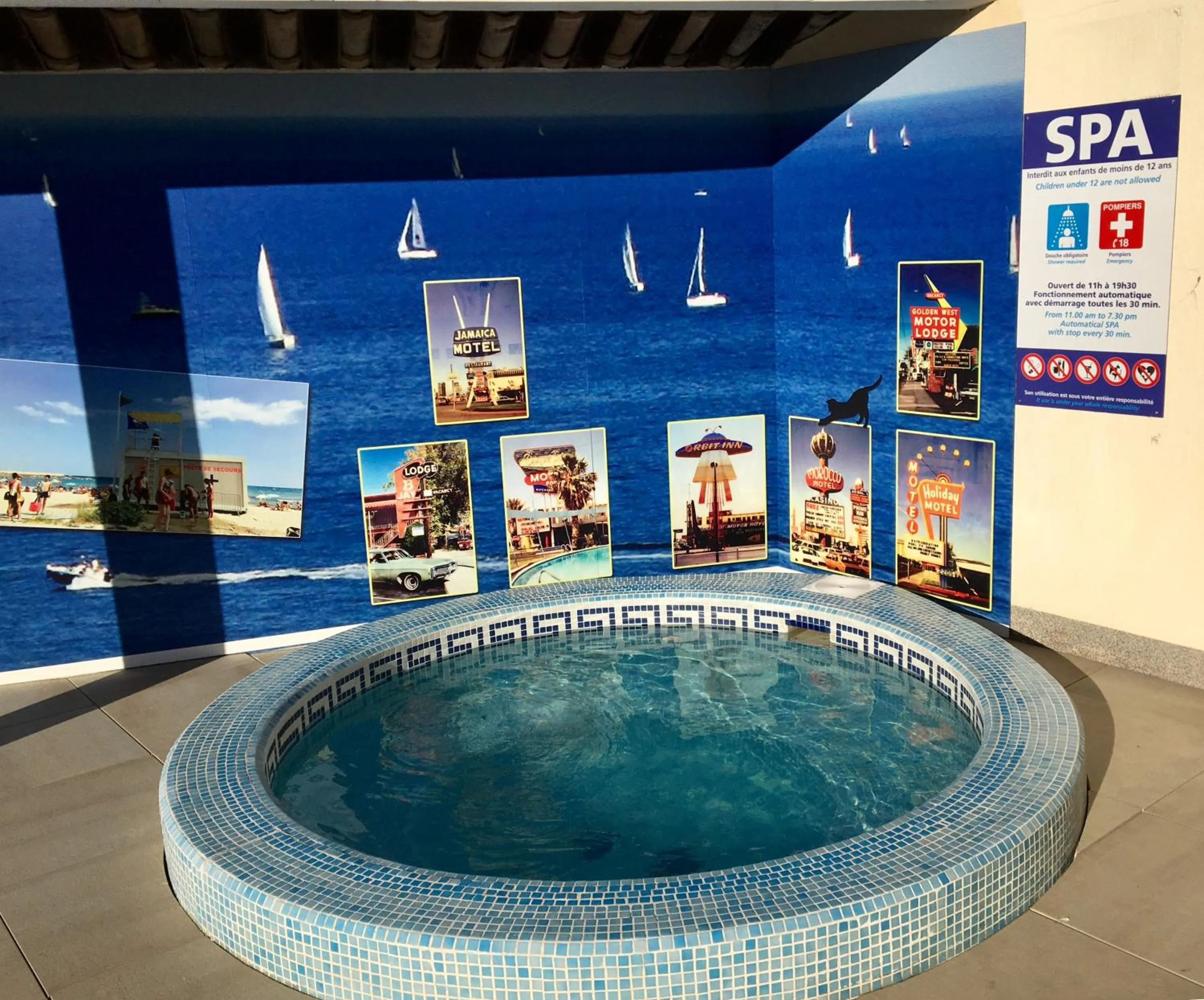 Area and facilities in Hotel AMERIQUE