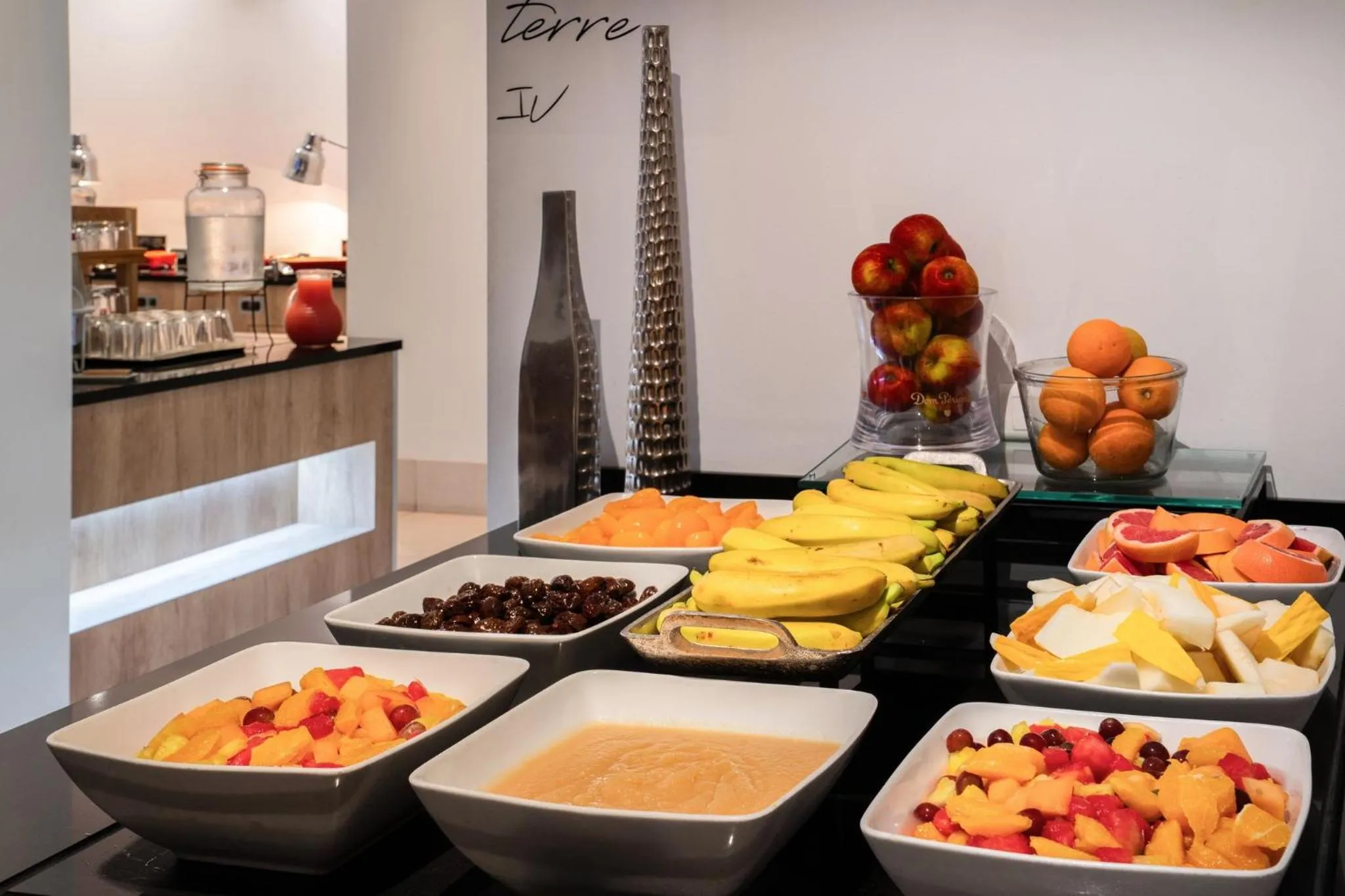 Breakfast in Crowne Plaza Paris - Republique by IHG