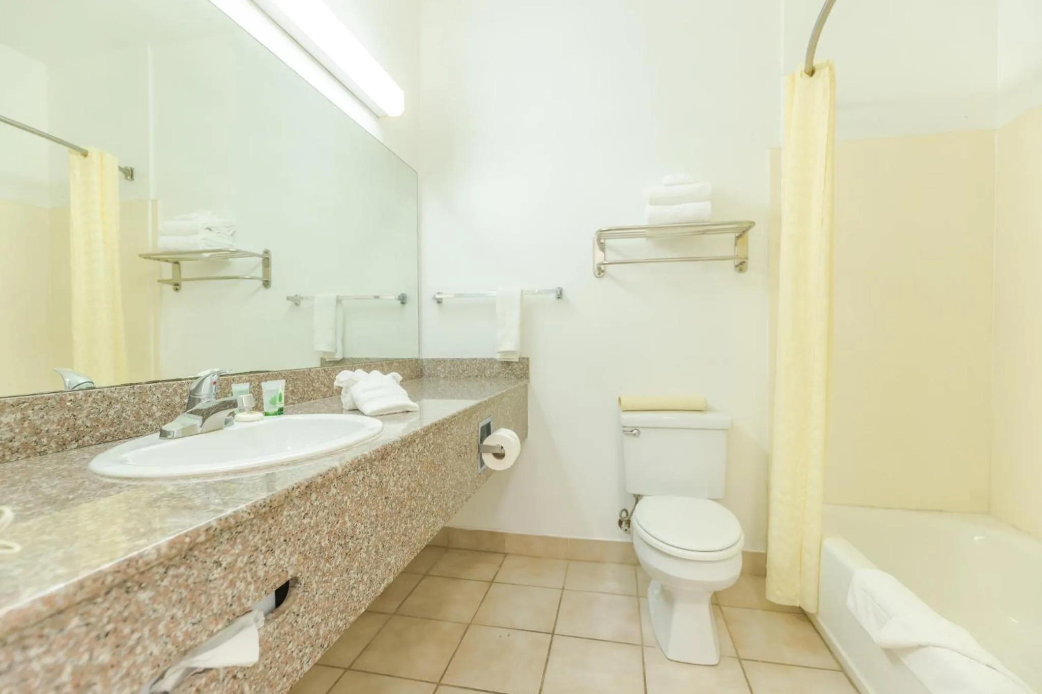 Bathroom in Brawley Inn