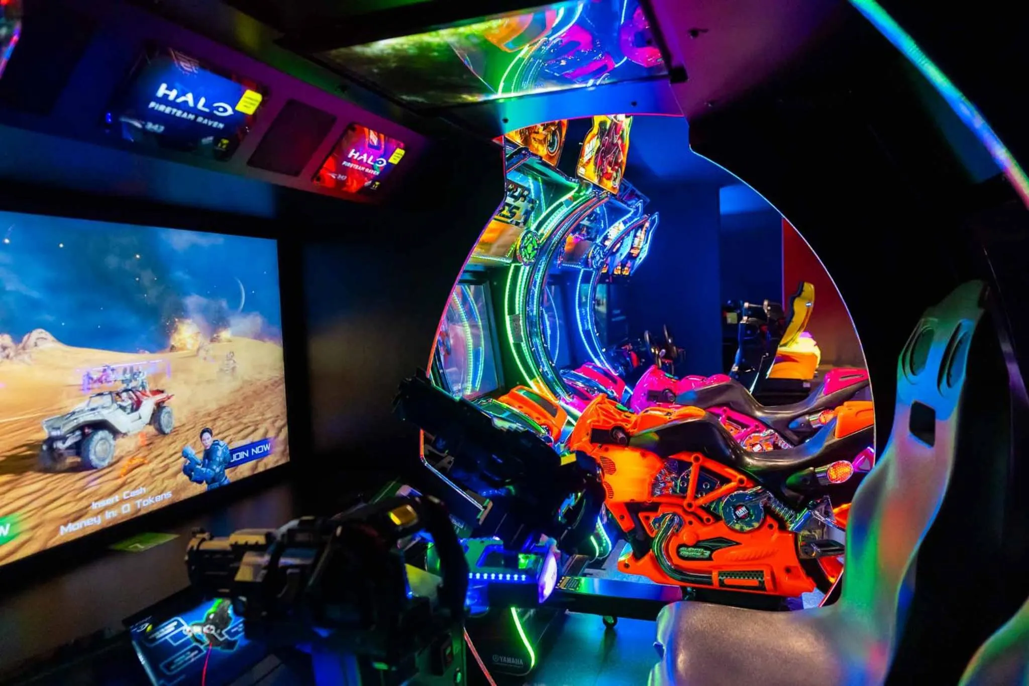 Game Room in Grand Magic Hotel Marne La Vallée