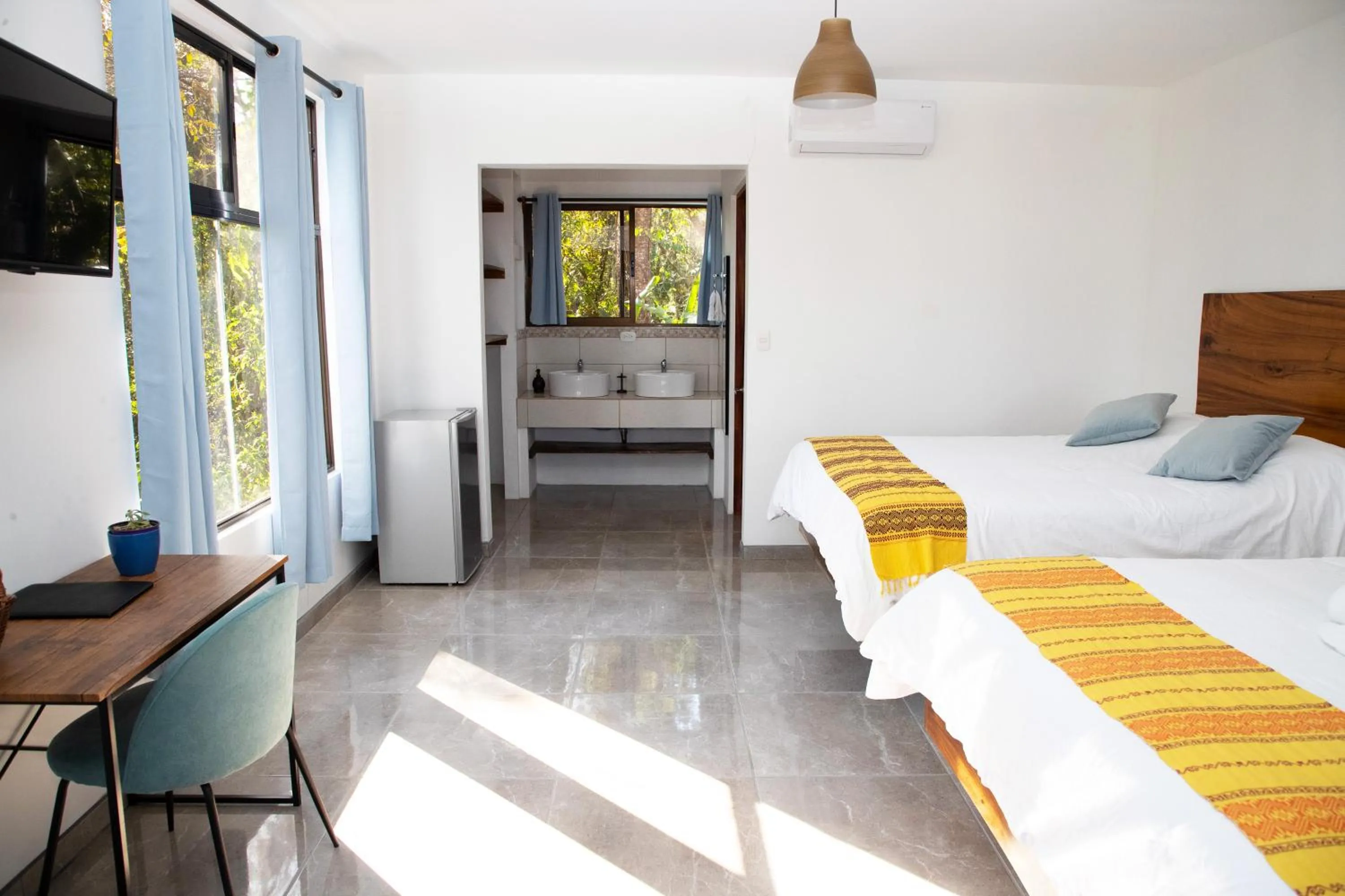 Photo of the whole room, Bed in Jungle Lodge at Wild Sun Rescue Center