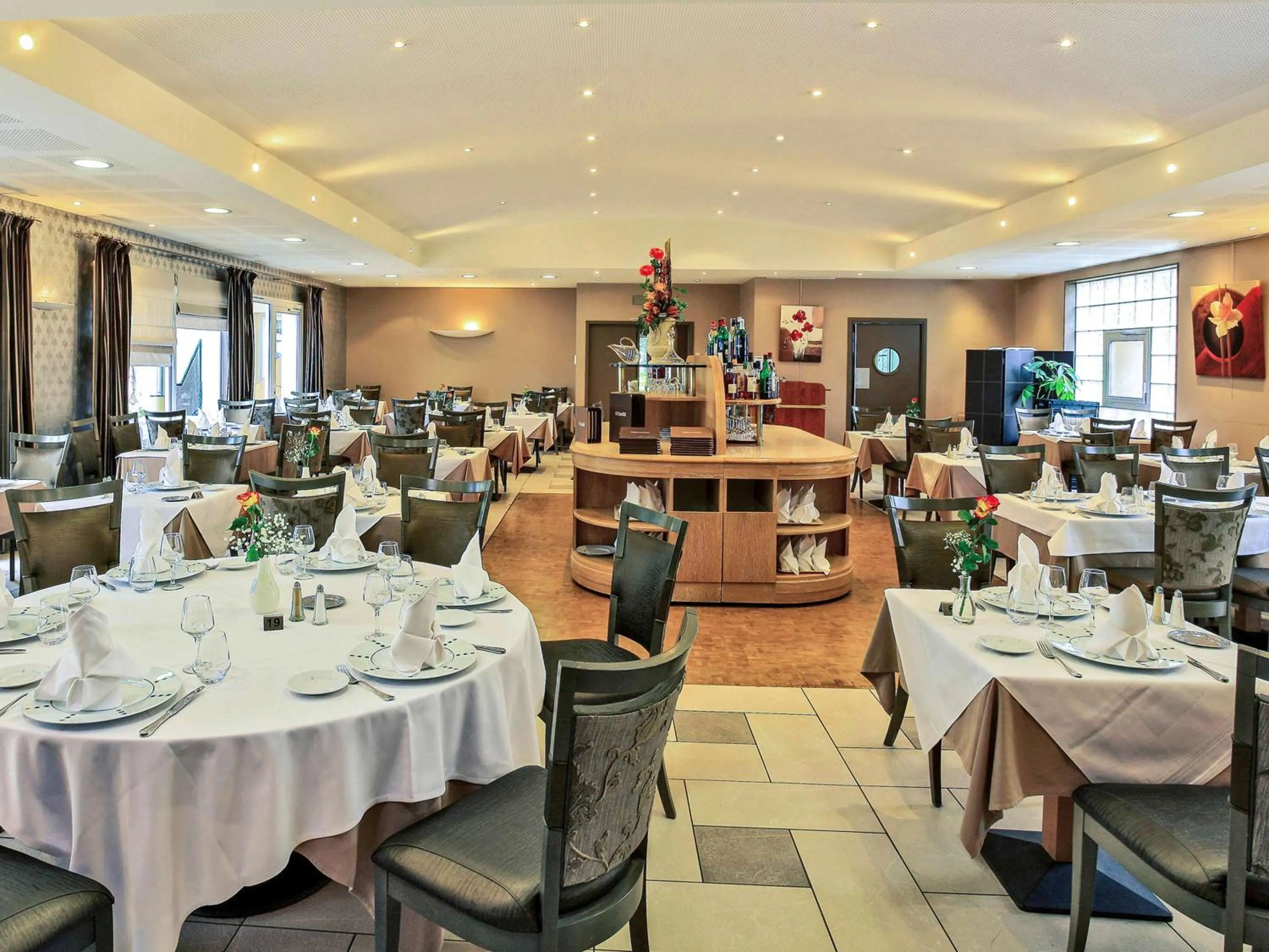 Restaurant/places to eat in Mercure Castres L'Occitan