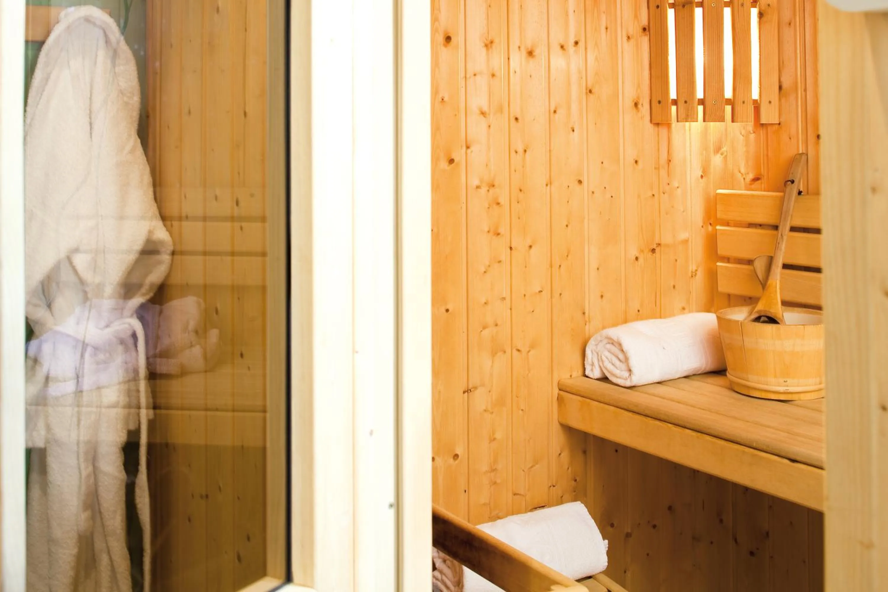 Spa and wellness centre/facilities in Mercure Castres L'Occitan