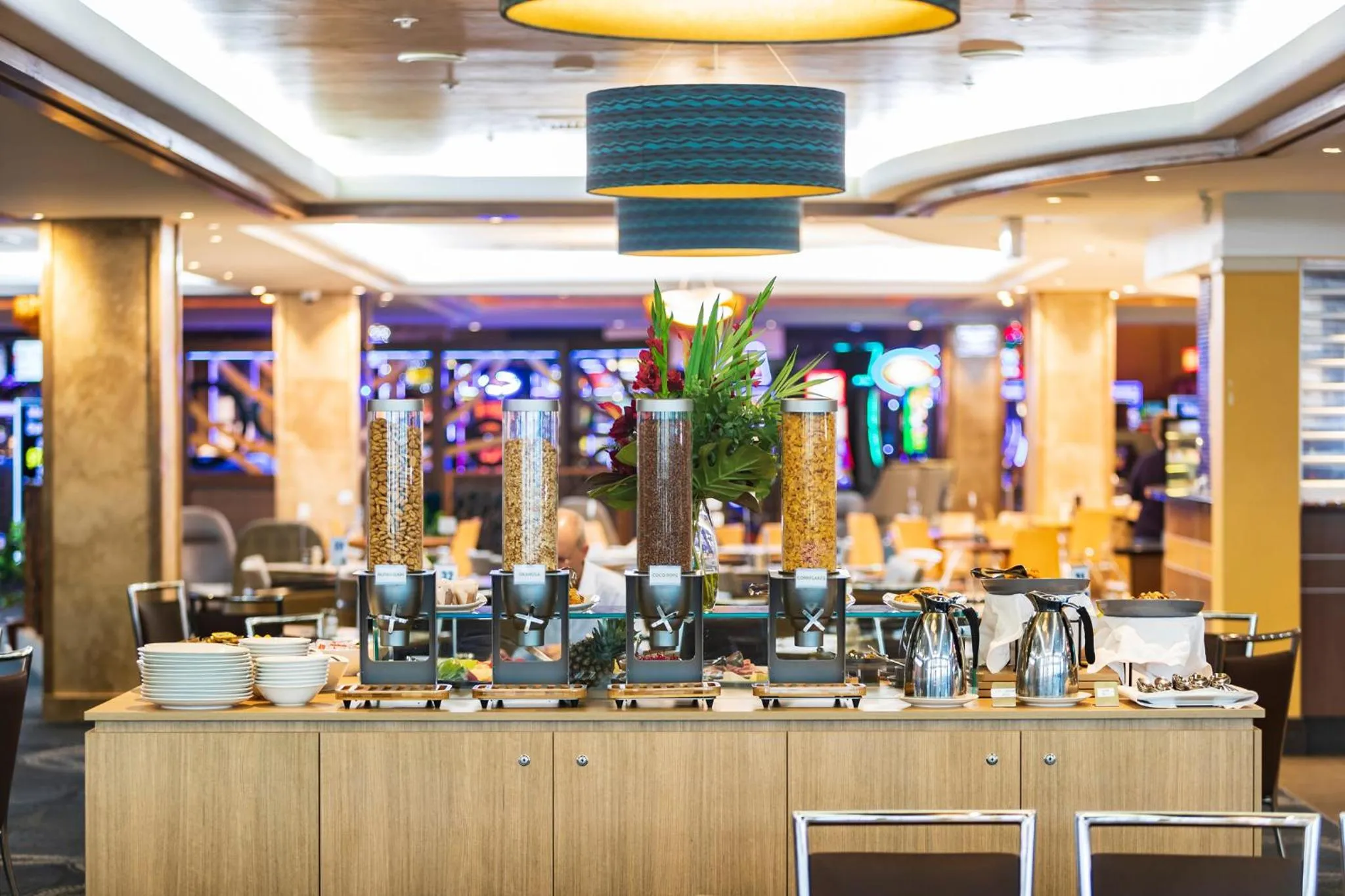 Restaurant/places to eat in Mercure Canberra Belconnen