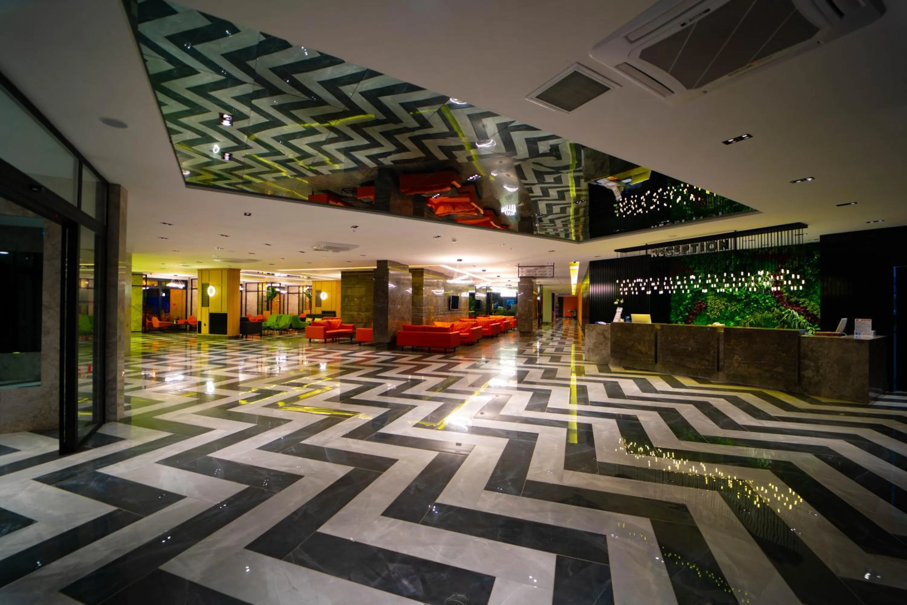 Lobby or reception in Noxinn Deluxe Hotel - Ultra All Inclusive