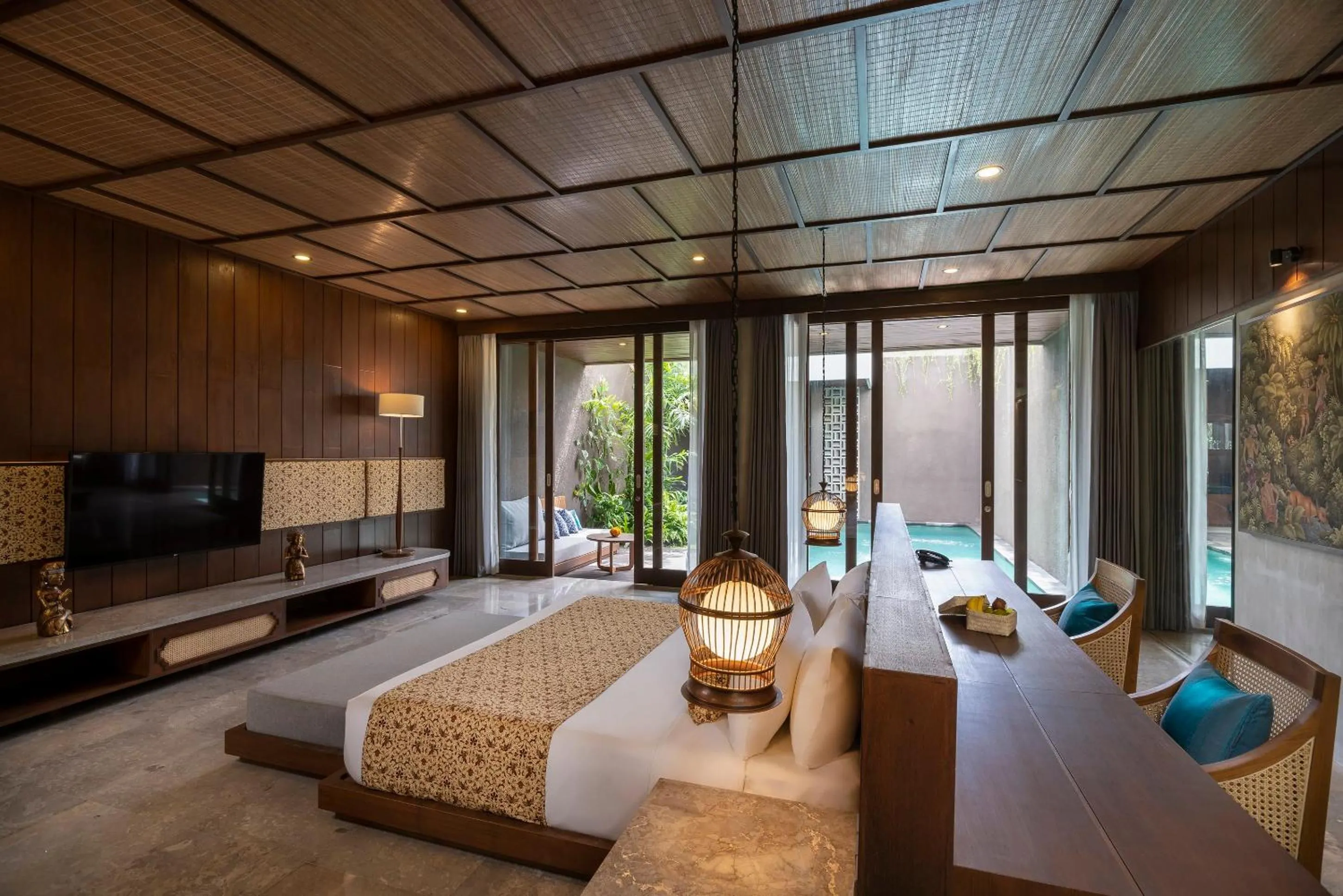 TV and multimedia in Adiwana Unagi Suites