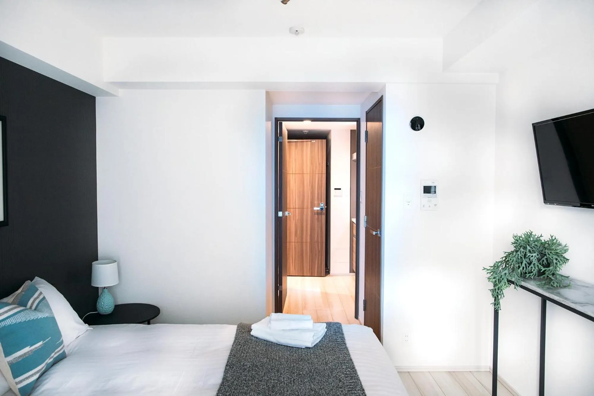 Bed in Dash Living Nihonbashi