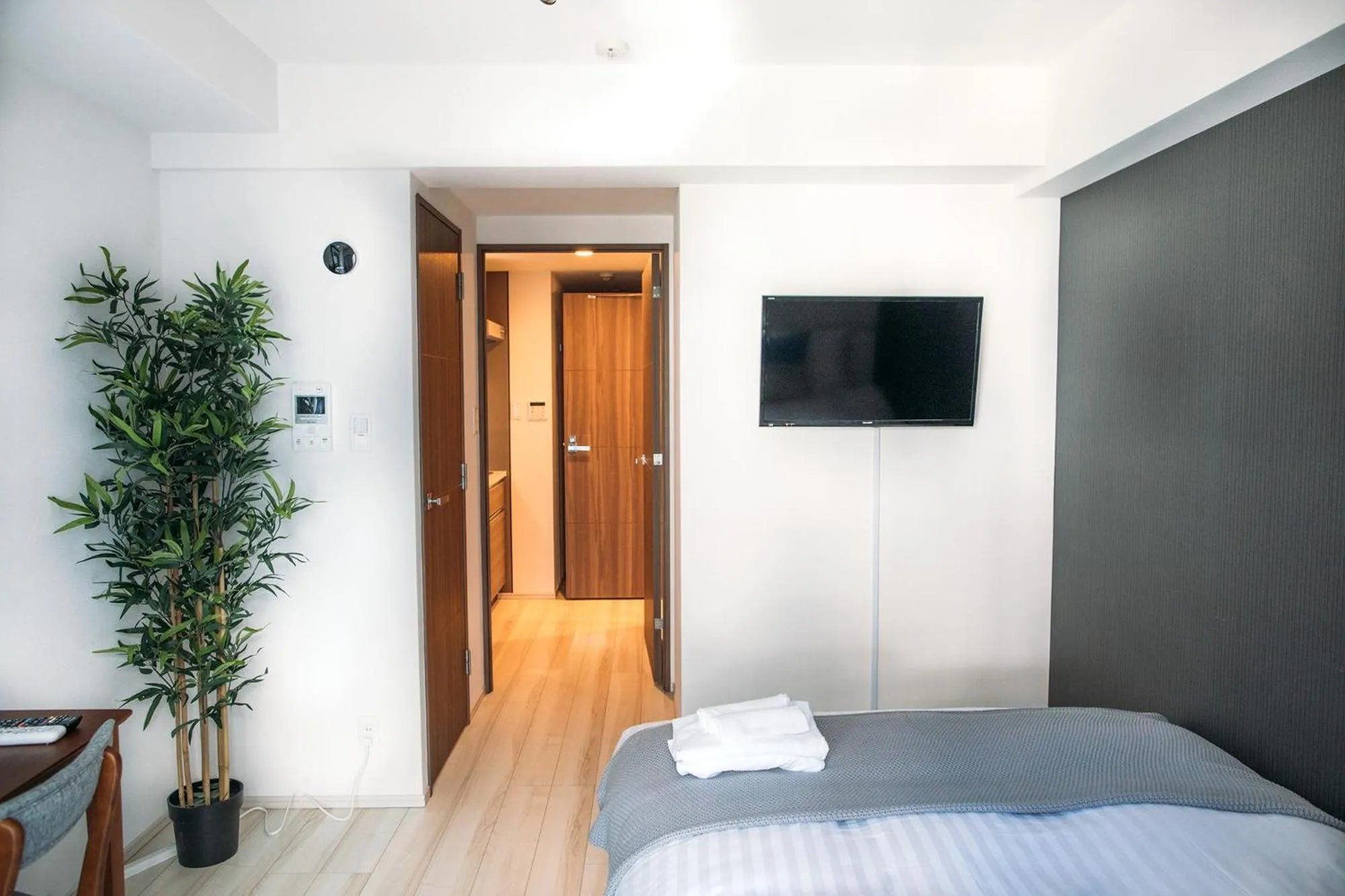 Bed in Dash Living Nihonbashi