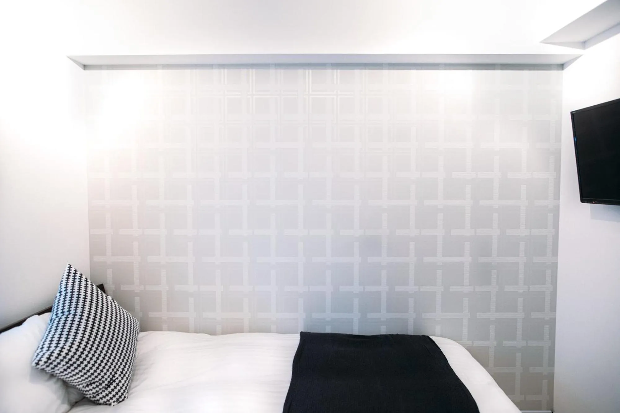 Bed in Dash Living Nihonbashi