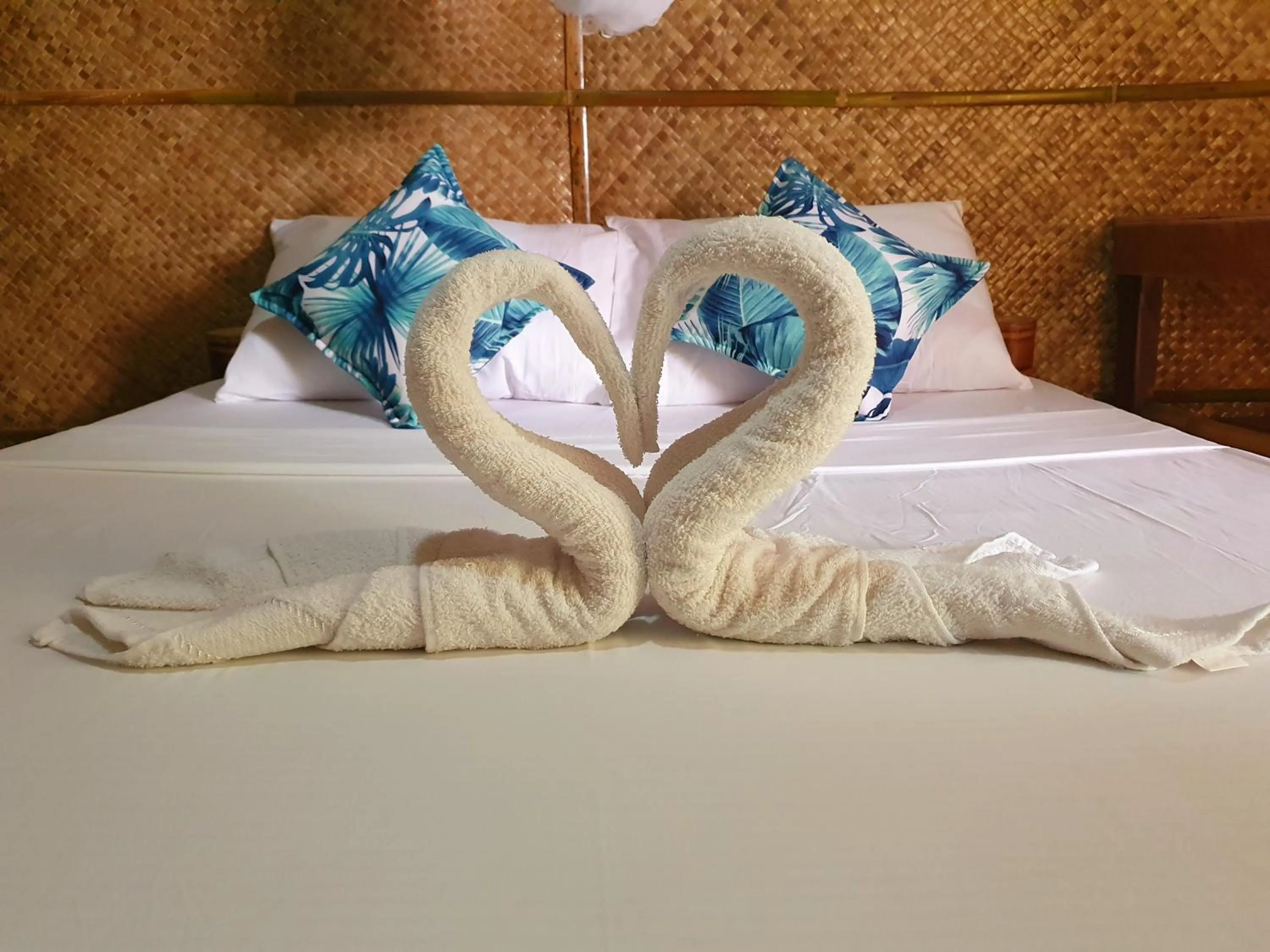 Bed in Loboc Cool River Resort