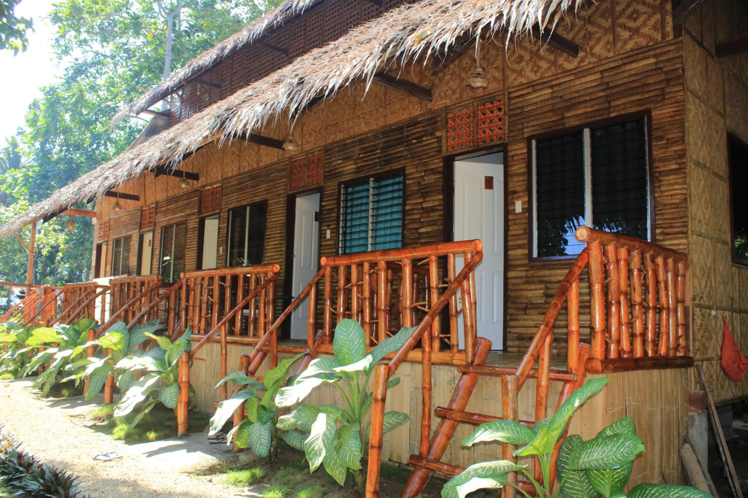 Property building in Loboc Cool River Resort