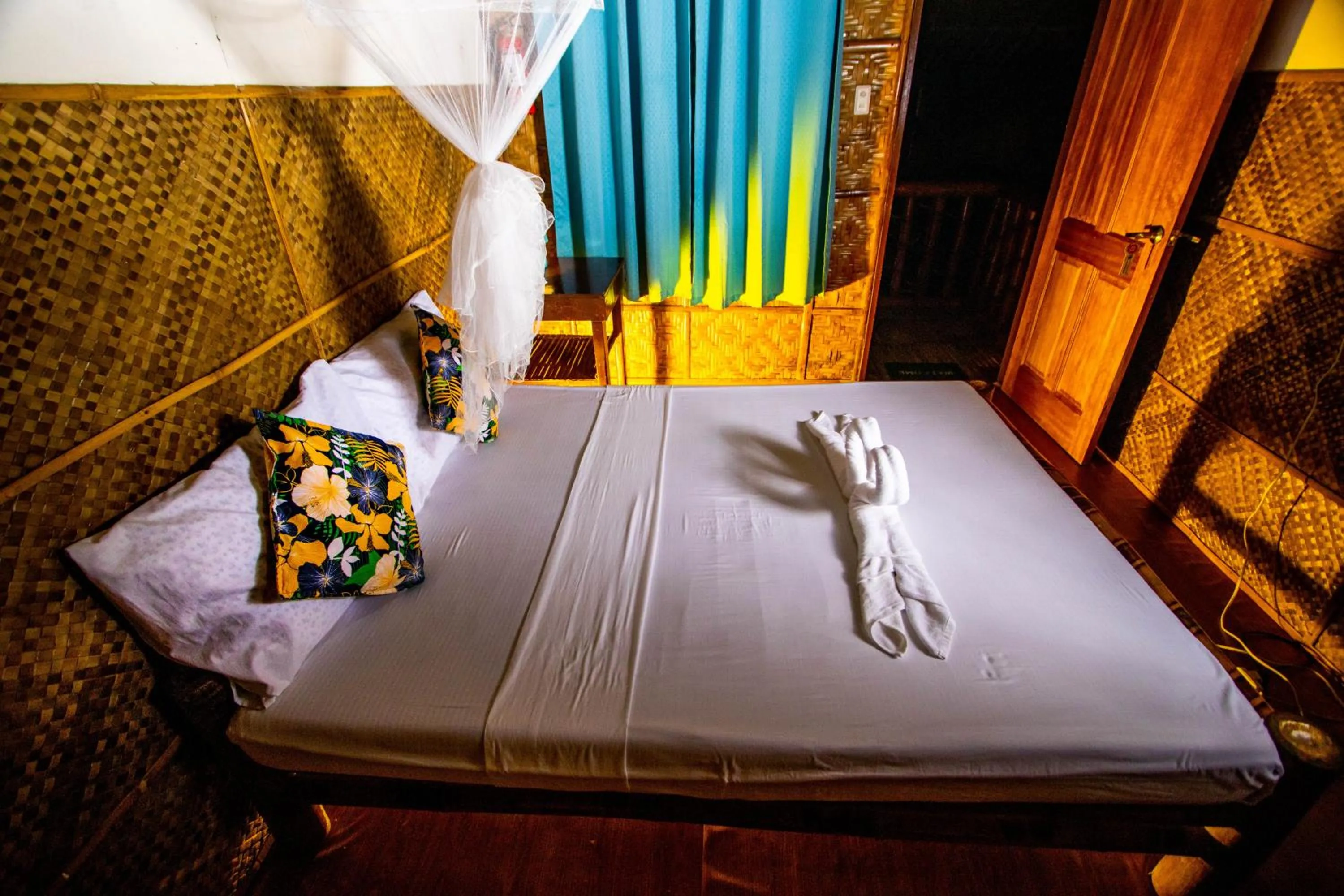 Bed in Loboc Cool River Resort