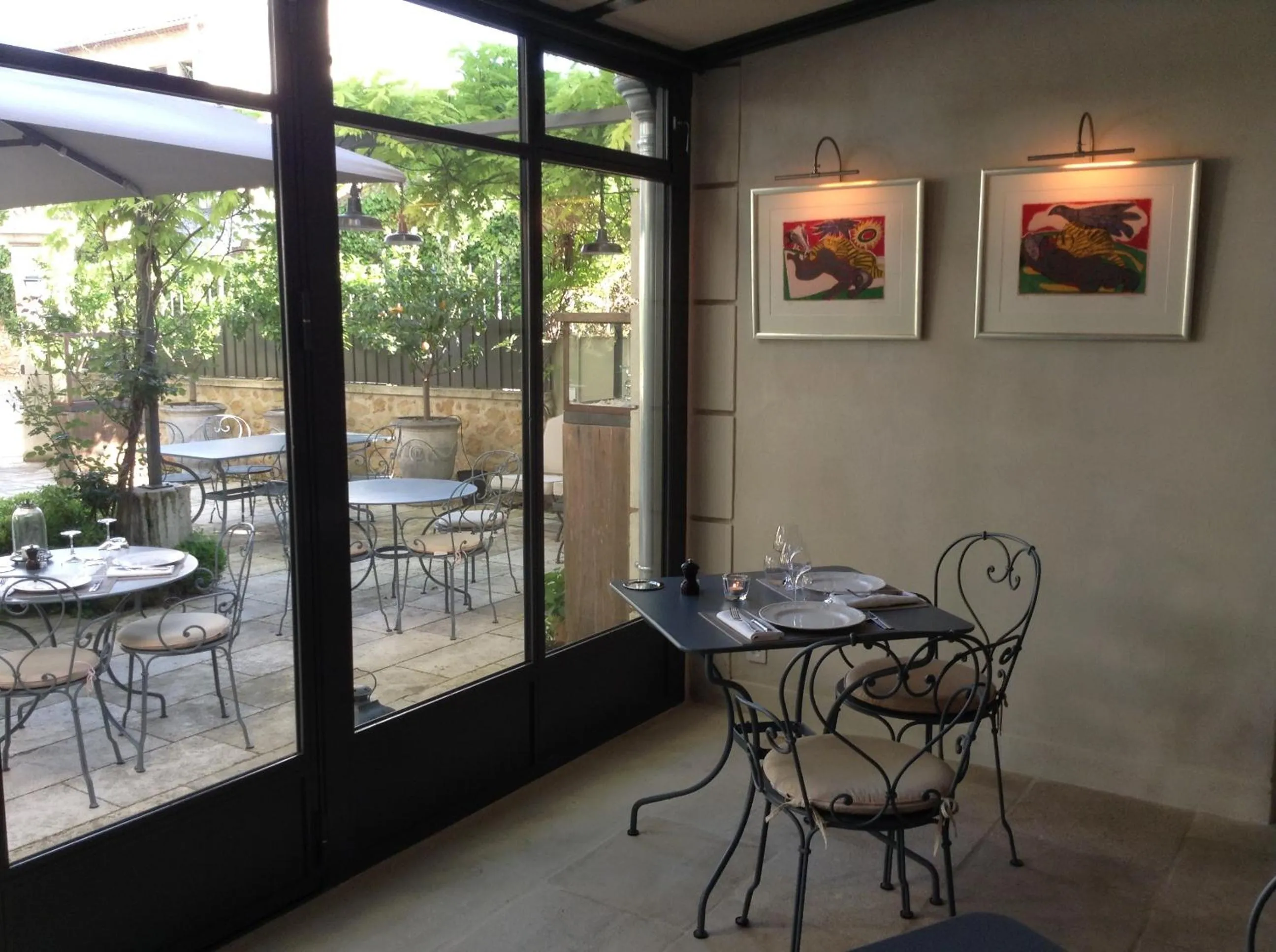 Restaurant/places to eat in La Bastide de Boulbon