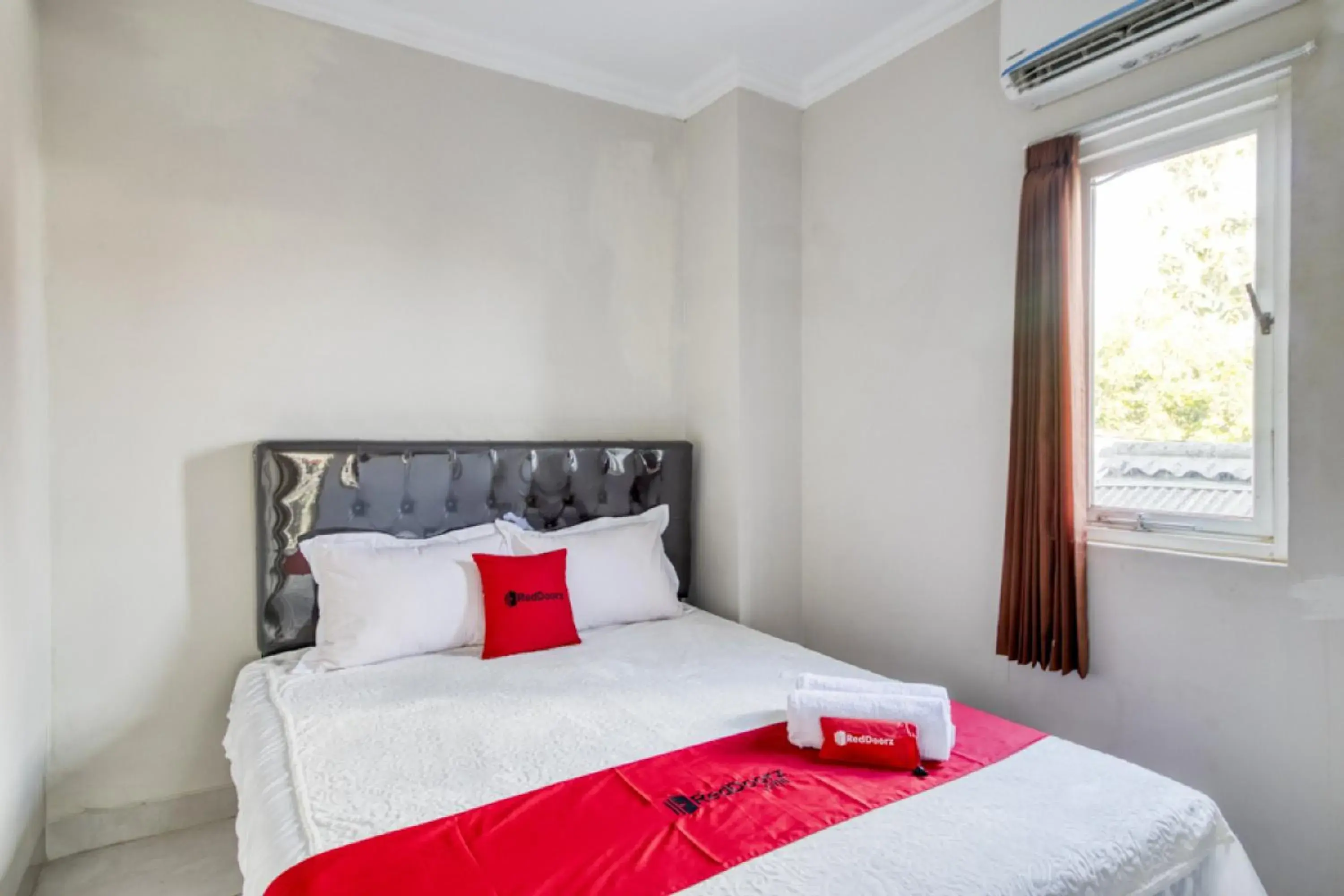 RedDoorz near Condongcatur Bus Station RedDoorz near Condongcatur Bus Station