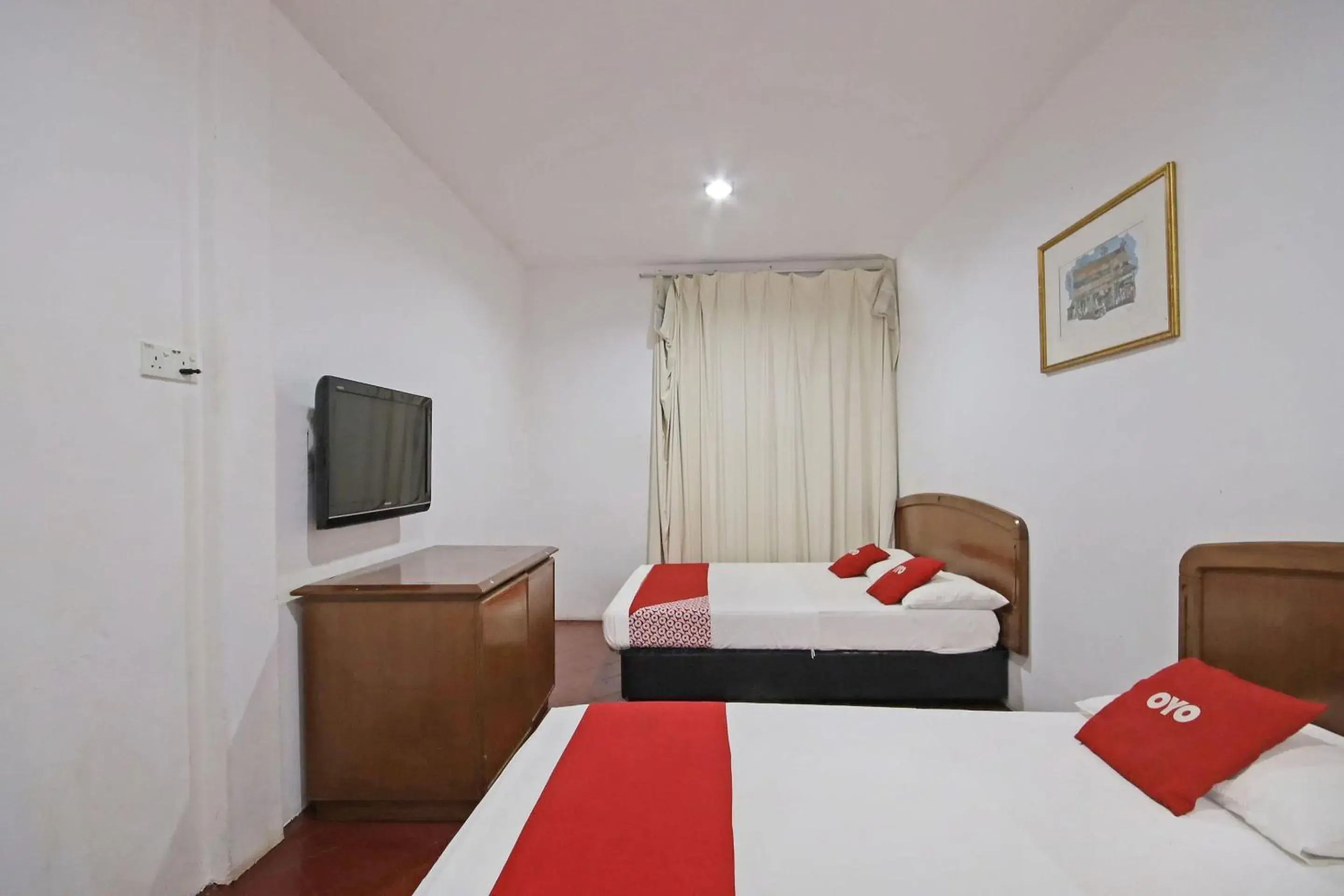 Family Suite - single occupancy in Hotel O Shalimar Family Suite - single occupancy in Hotel O Shalimar