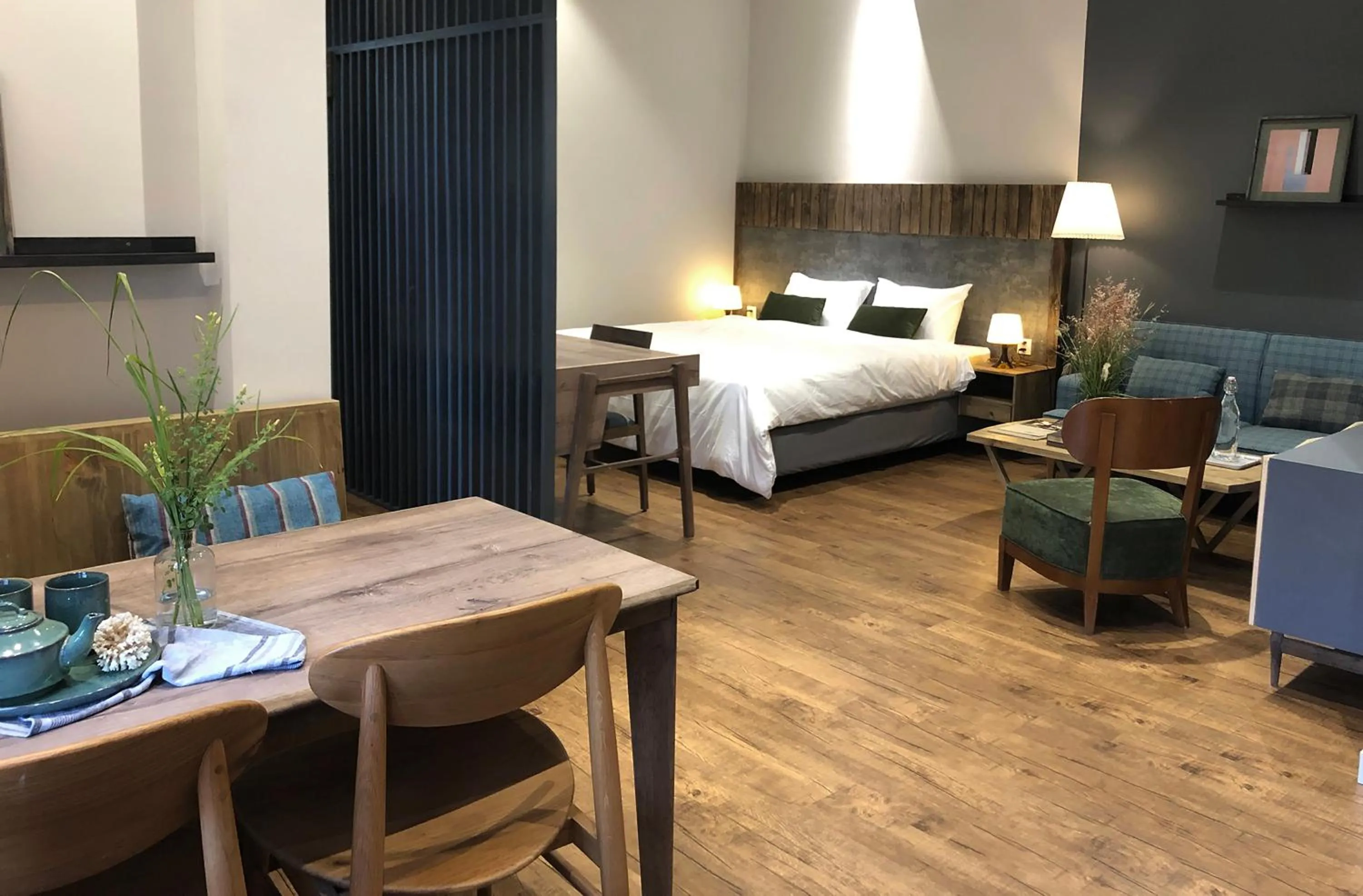 Photo of the whole room, Bed in Kaia Residence Danang Quiet Garden