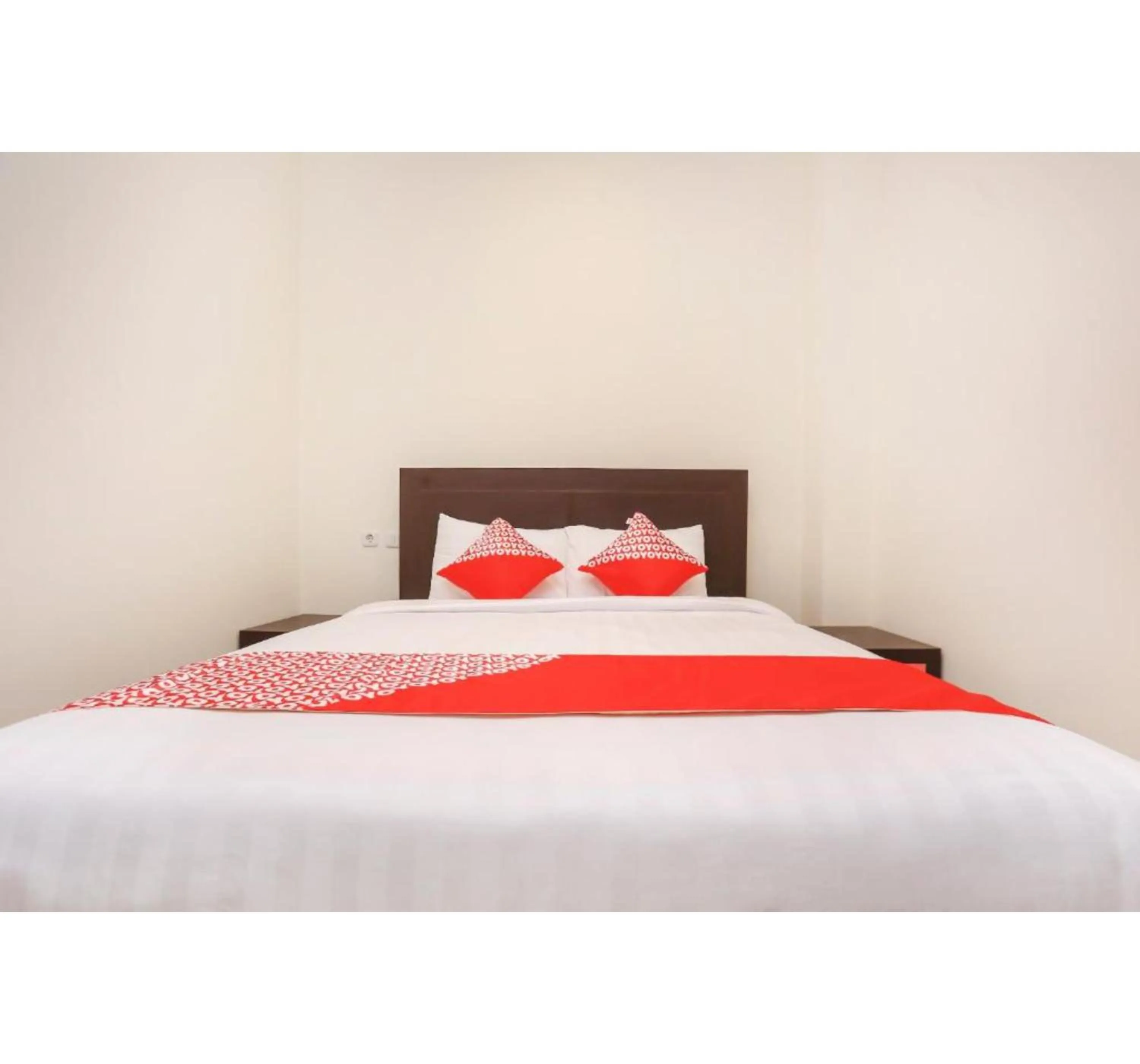 Bedroom, Bed in Collection O Yogyakarta near Jalan Malioboro formerly Alena Residence