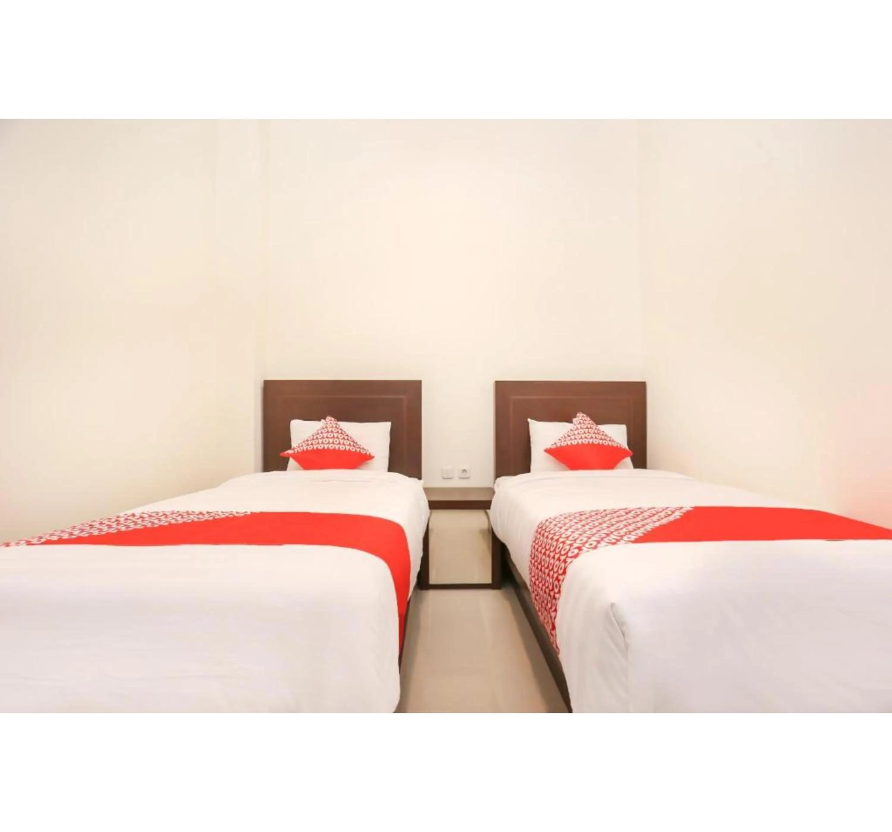 Bedroom, Bed in Collection O Yogyakarta near Jalan Malioboro formerly Alena Residence