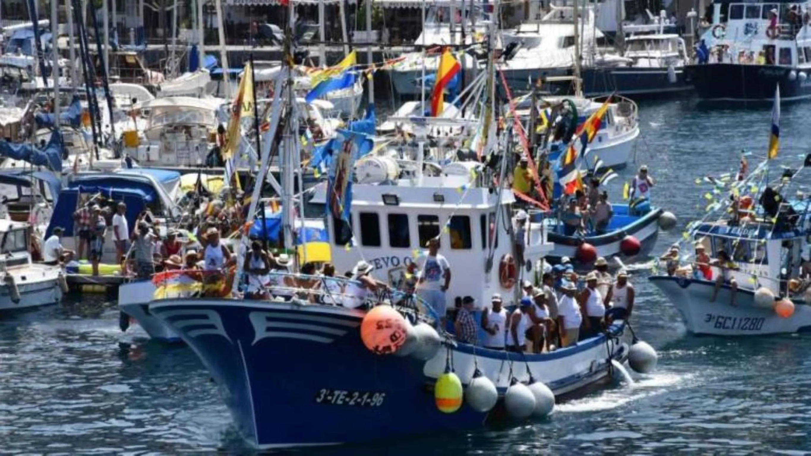 Fishing in Captains House Playa De Mogan by El Sirocco