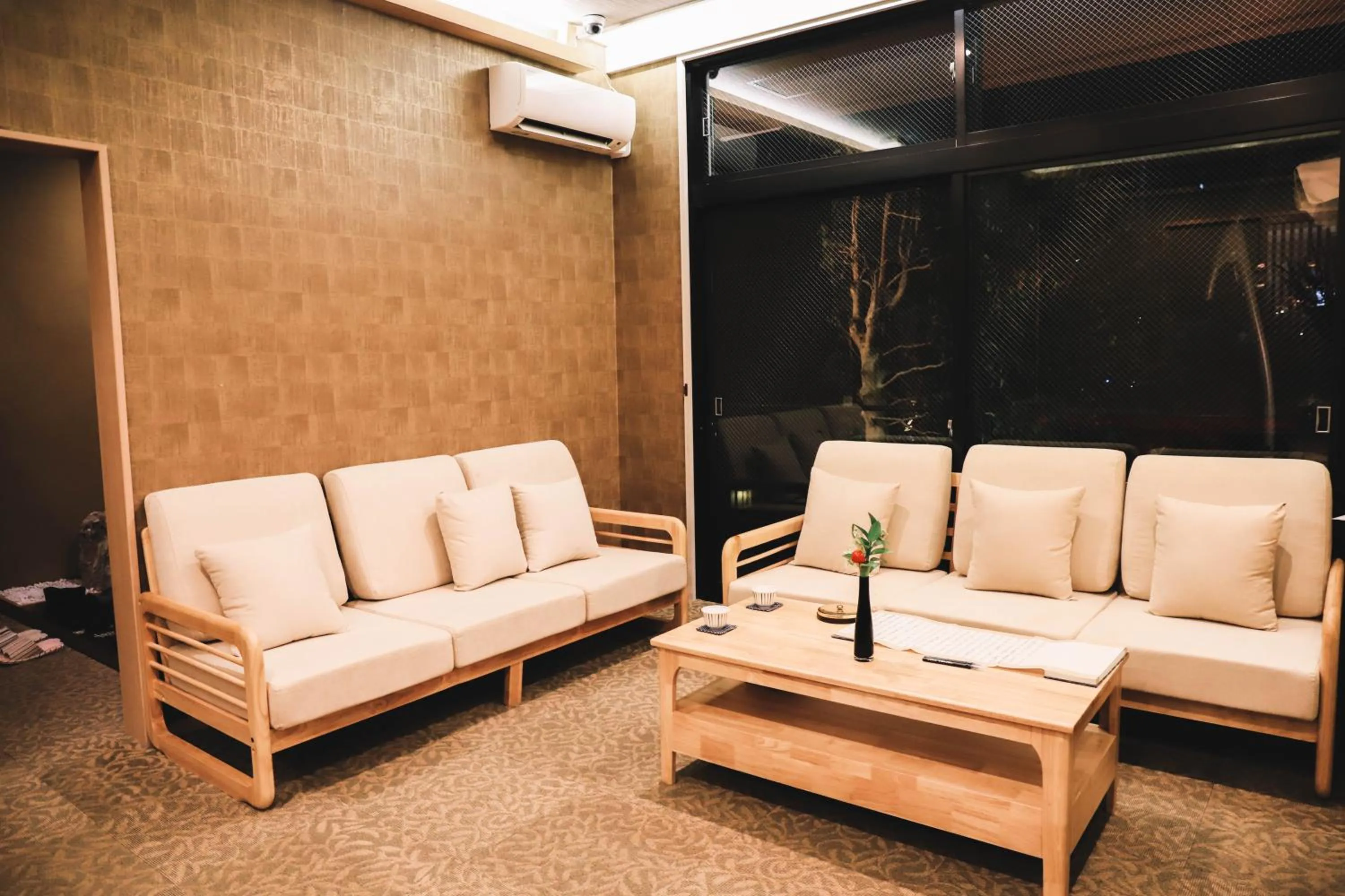 Seating area in Waseido Zen