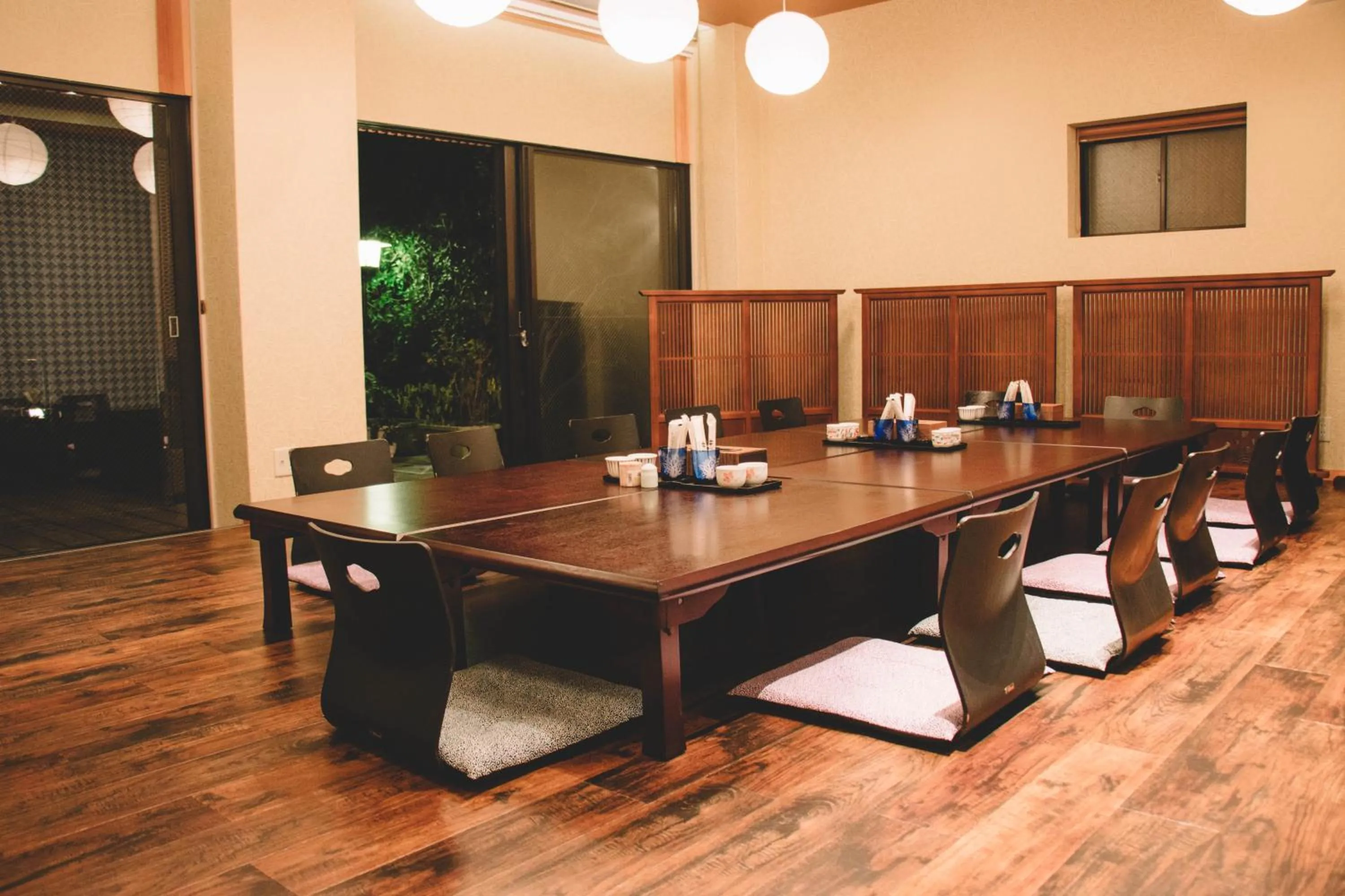 Restaurant/places to eat in Waseido Zen