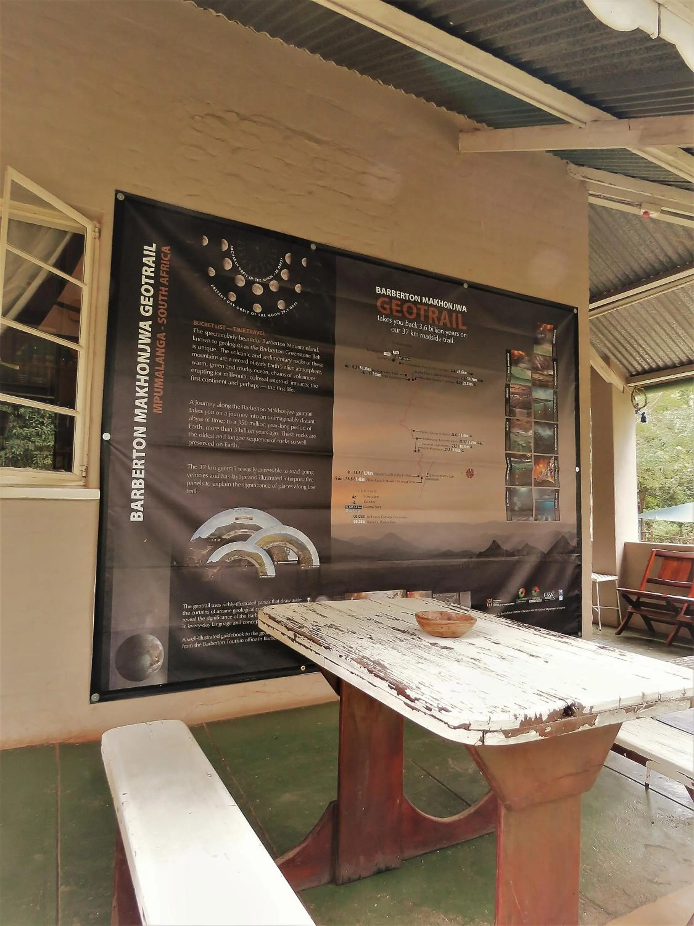 Property building in Fountain Baths Guest Cottages