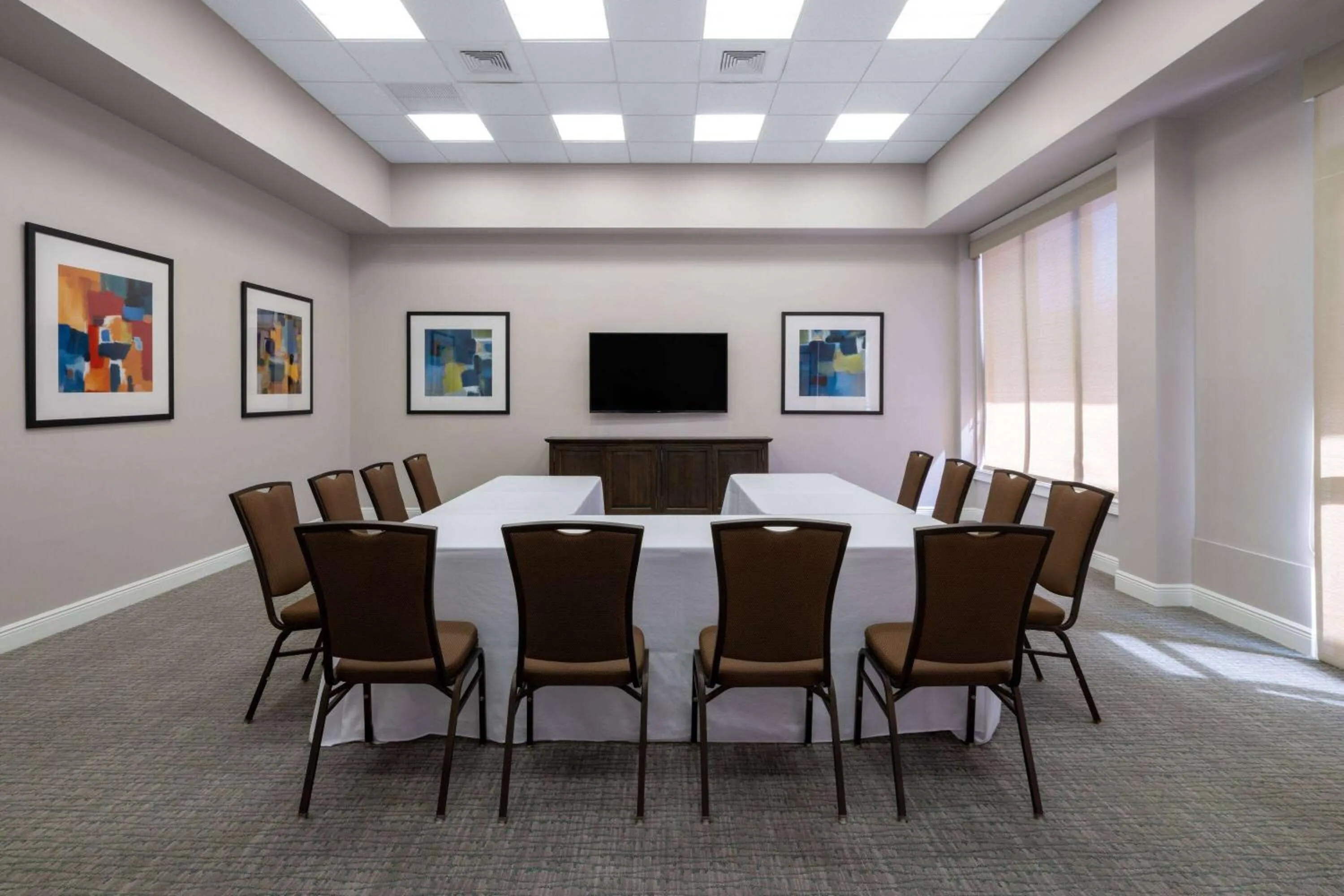 Meeting/conference room in Wyndham Boca Raton Hotel