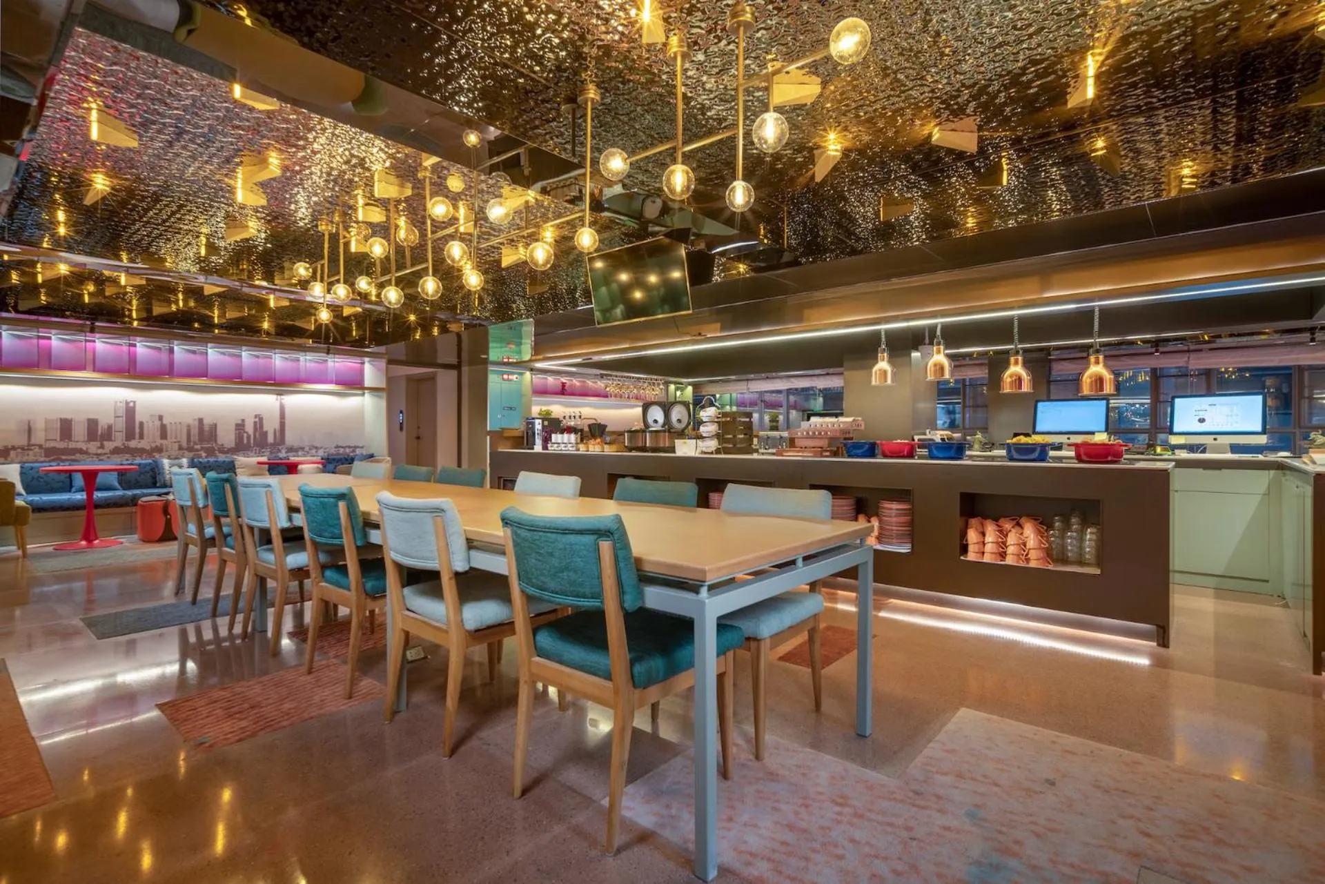 Restaurant/places to eat in CityNote Hotel Beijing Road Pedestrian Guangzhou