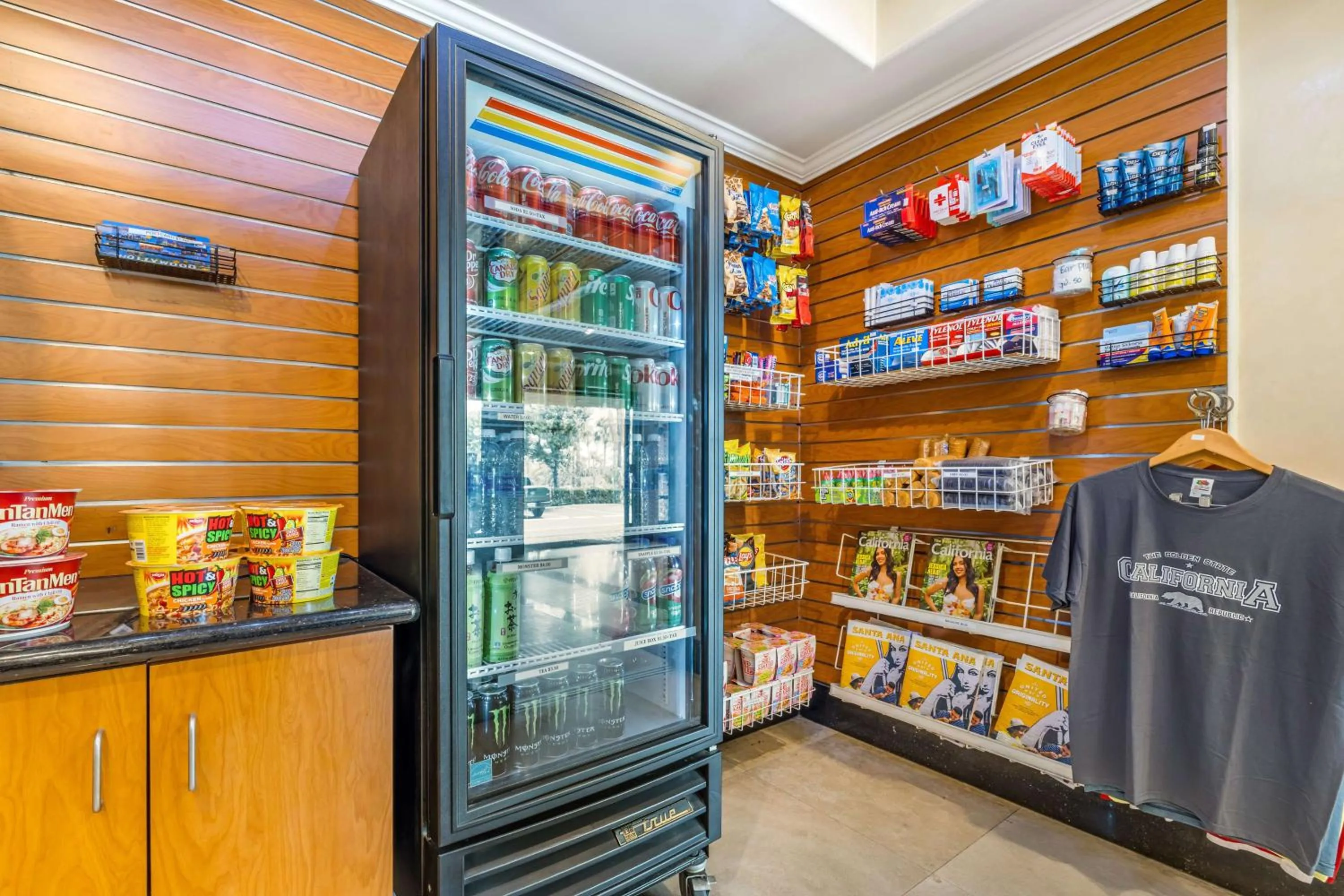 Property building in Best Western Plus Orange County Airport North