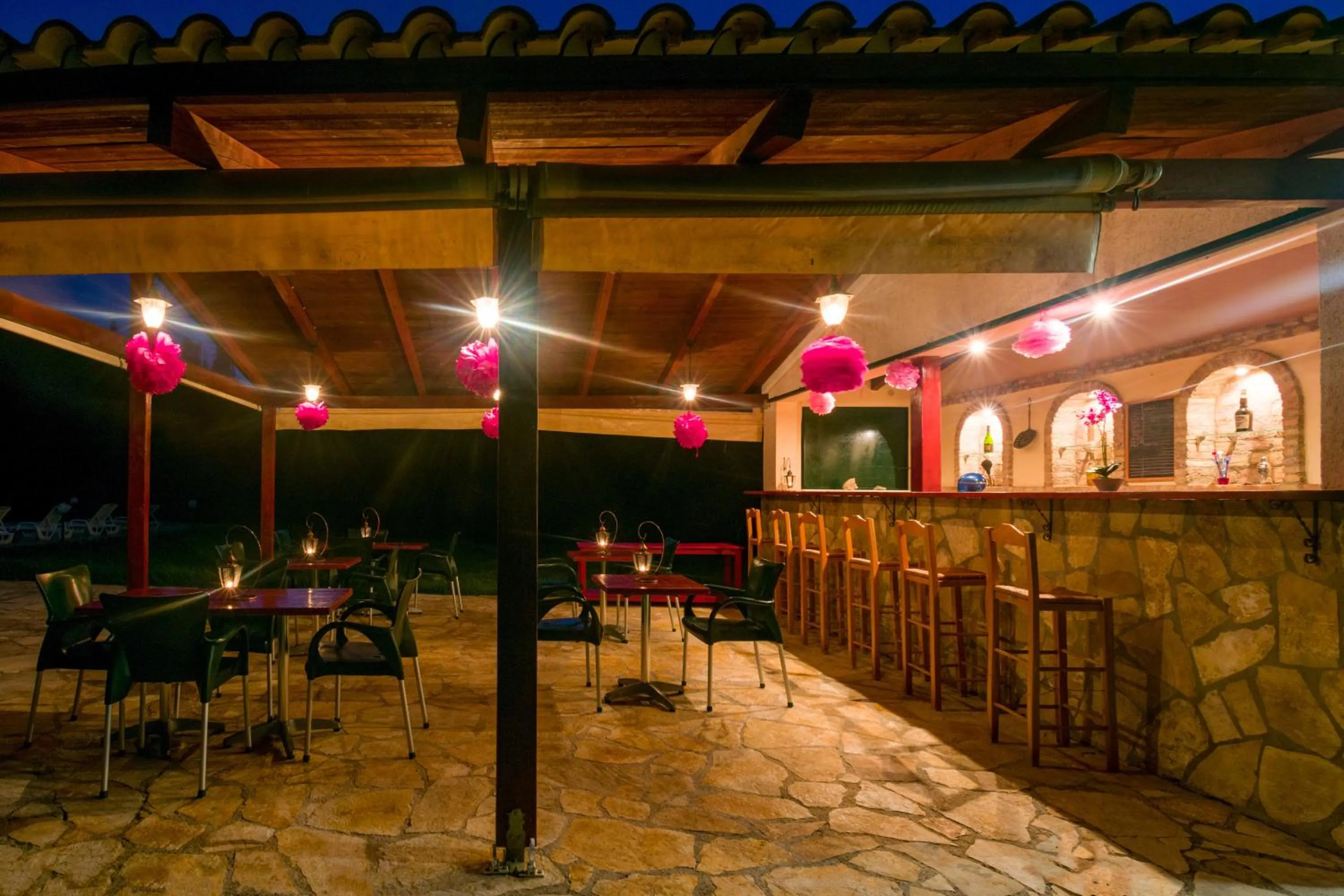 Lounge or bar in Rivendell Apartments