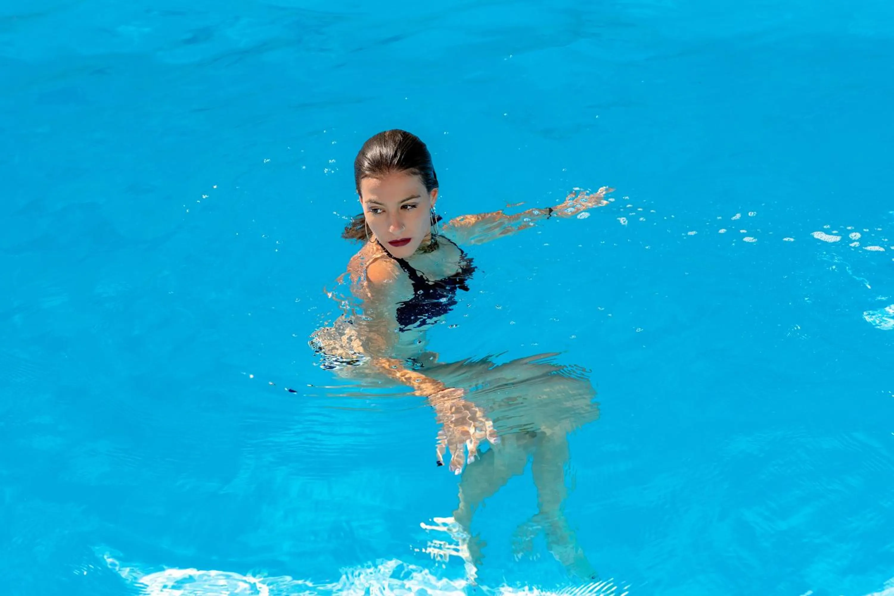 Swimming pool in Rivendell Apartments