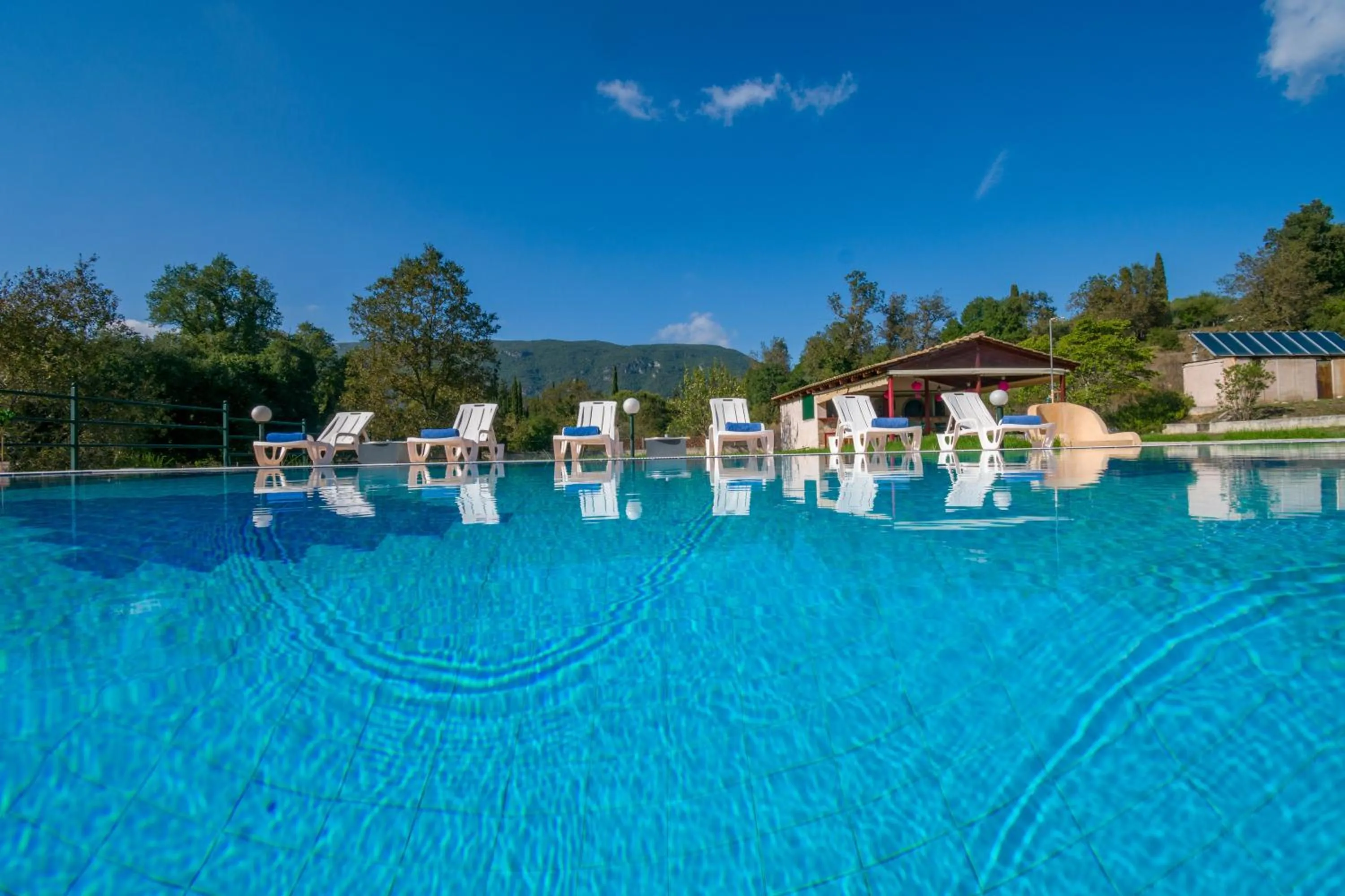 Swimming pool in Rivendell Apartments