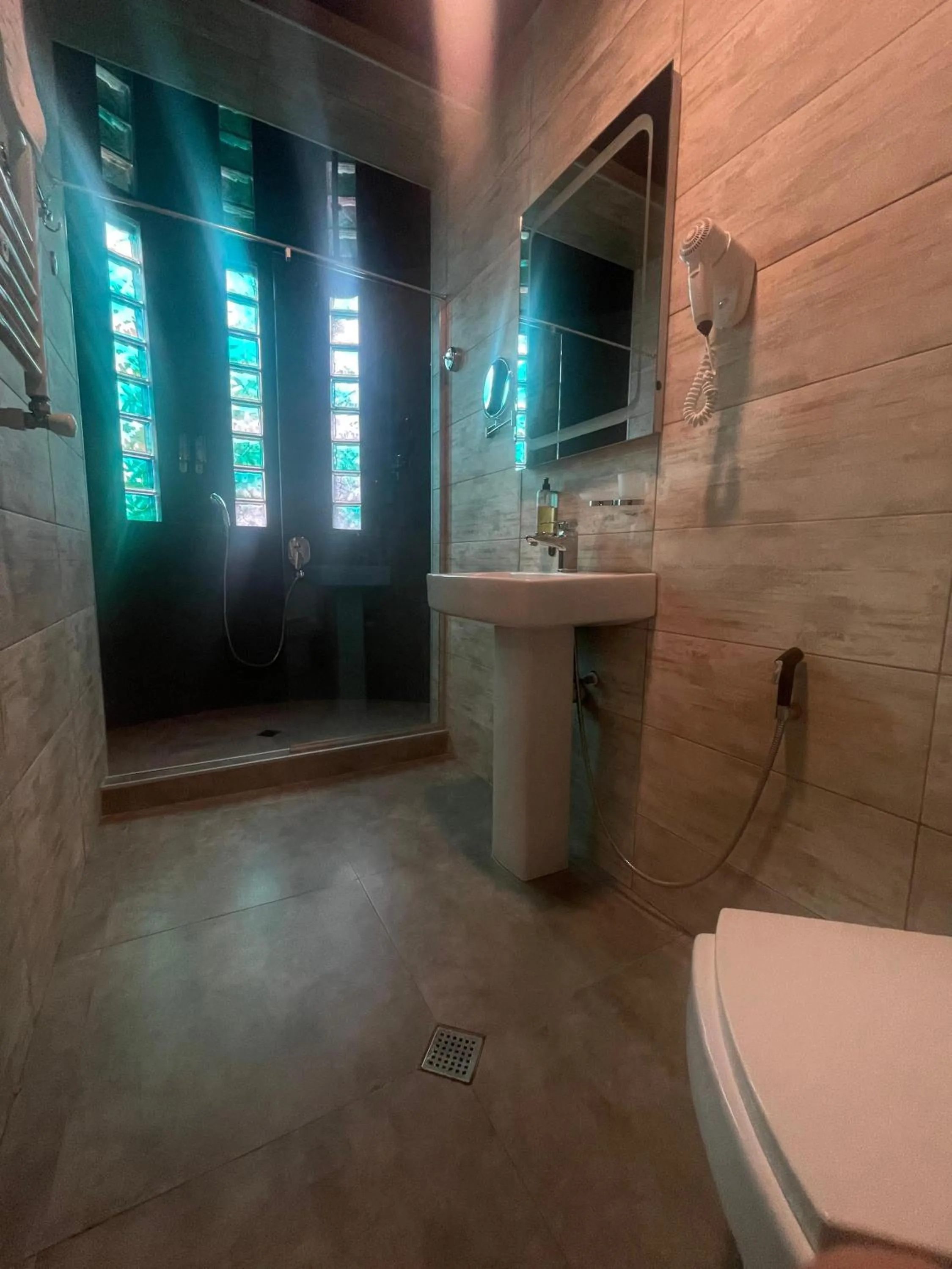 Bathroom in Apart Hotel West