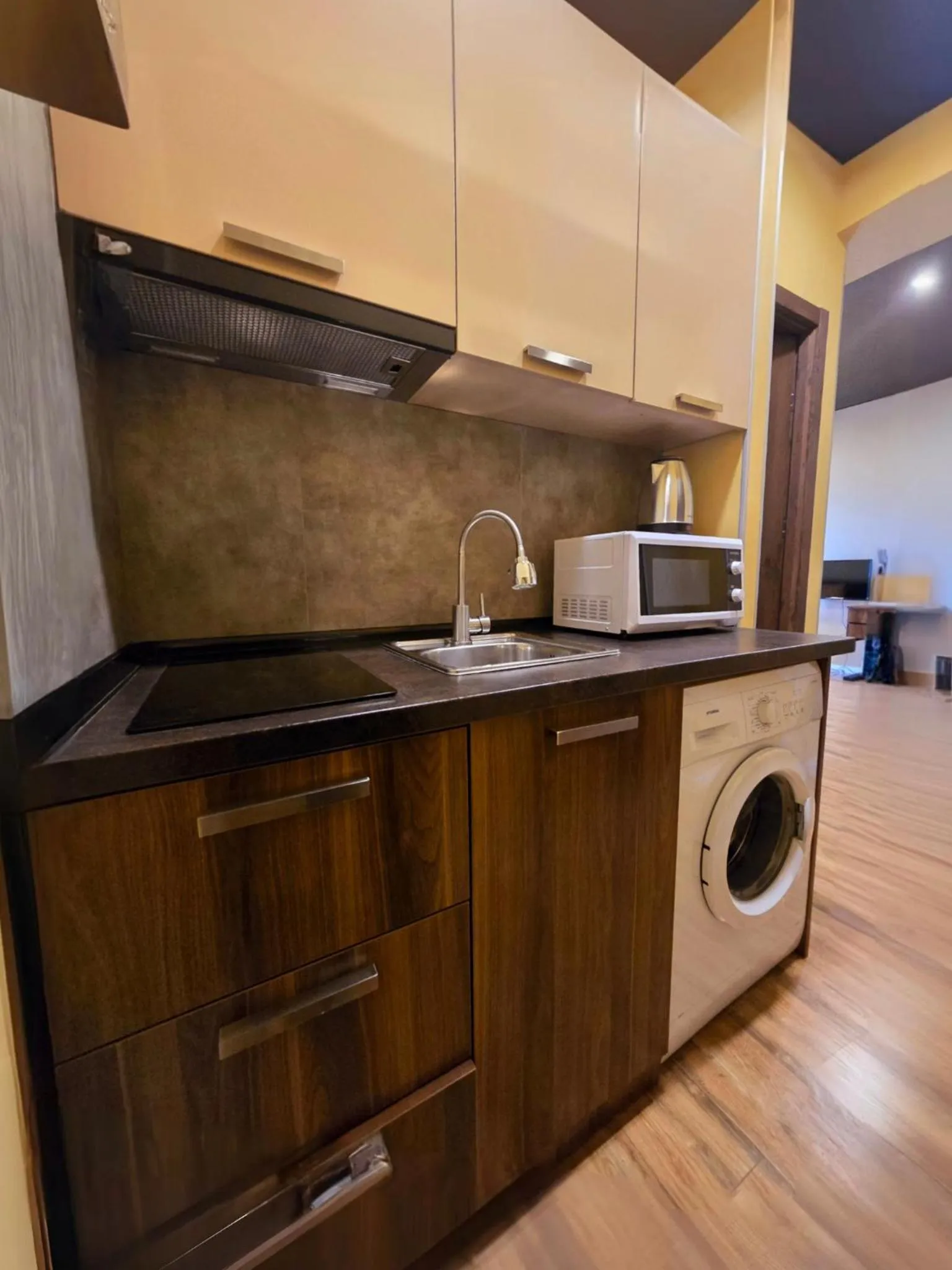 kitchen in Apart Hotel West