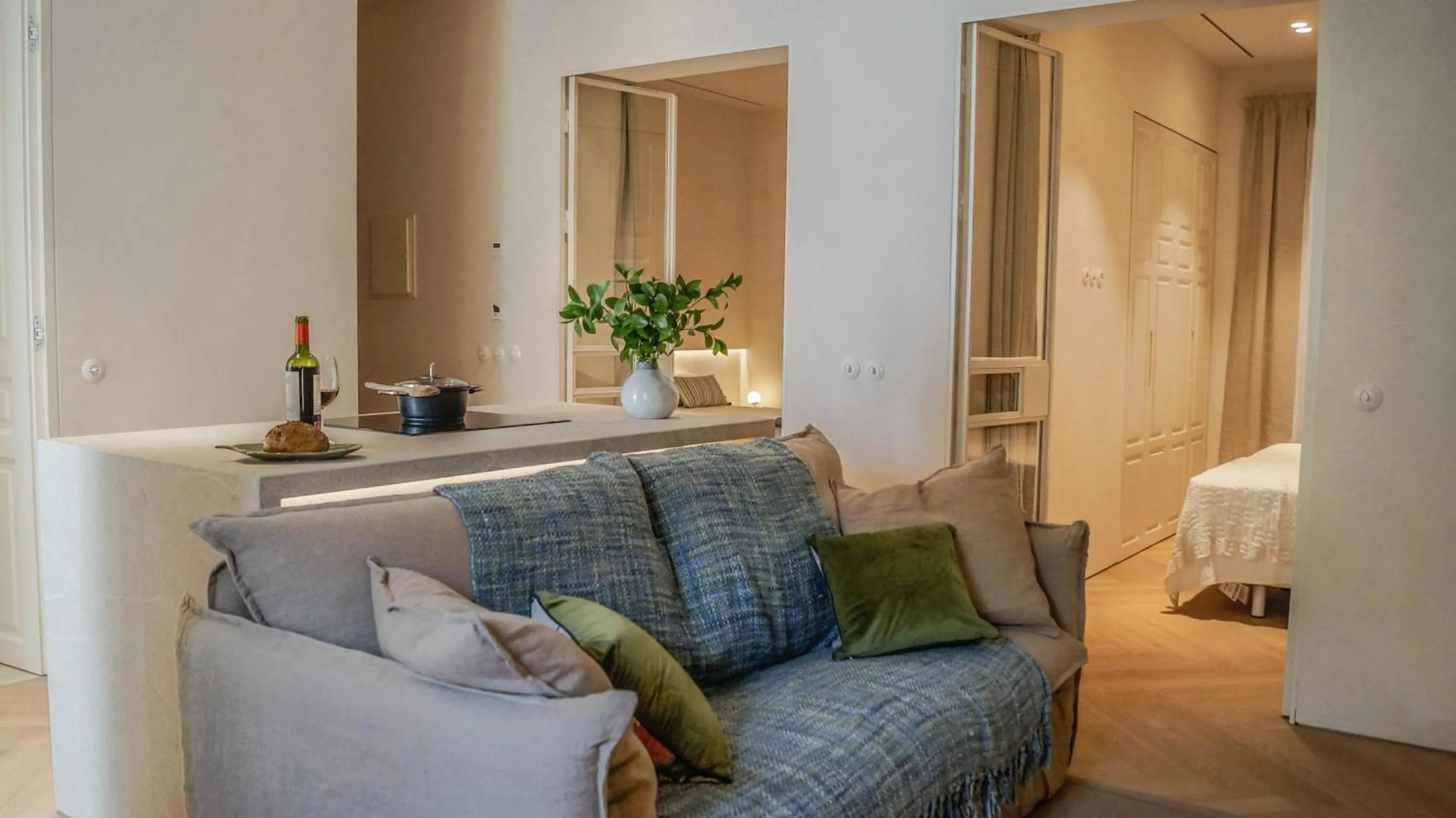 Living room, Bed in The Boc Suites